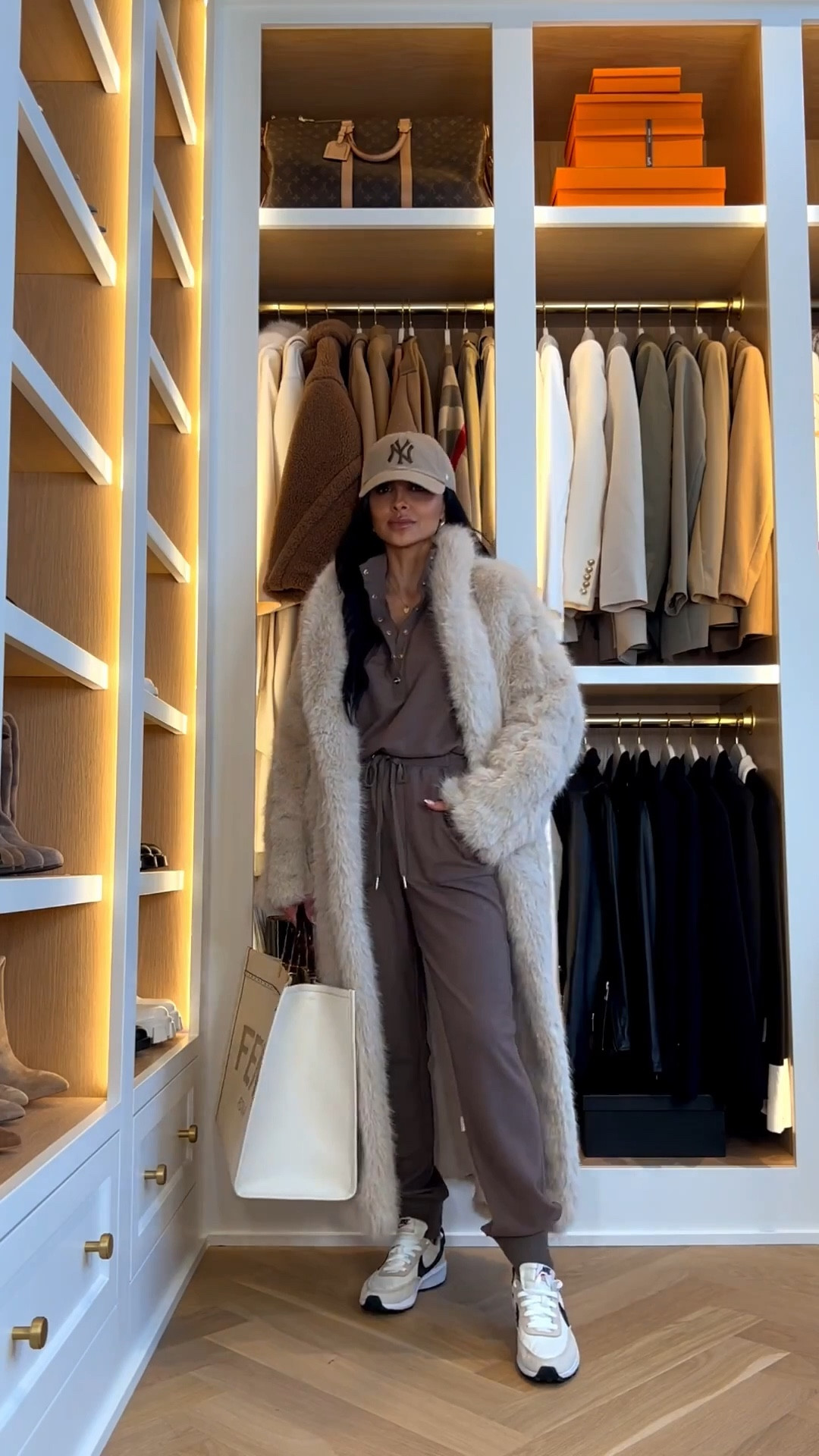 Fall travel outfit / airport outfit 
Must-have faux fur coat
Wearing an XS / S in this faux fur coat via Nordstrom 
Saks beige jumpsuit / knit jumpsuit on sale wearing an XS
Nike sneakers 



#LTKTravel #LTKSaleAlert #LTKSeasonal