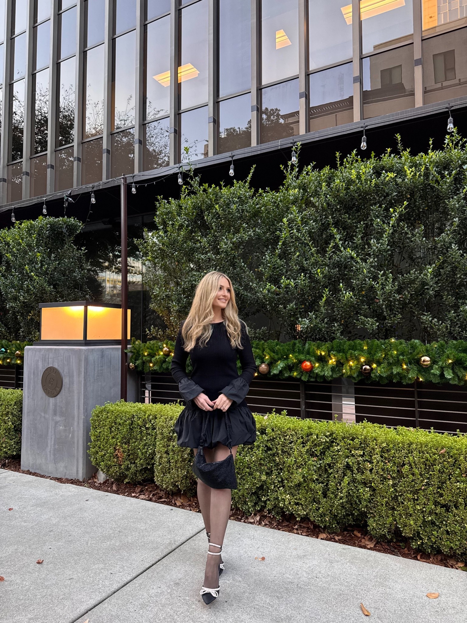 Holiday Party Dress ✨




#LTKgrwm #LTKHoliday #LTKGiftGuide