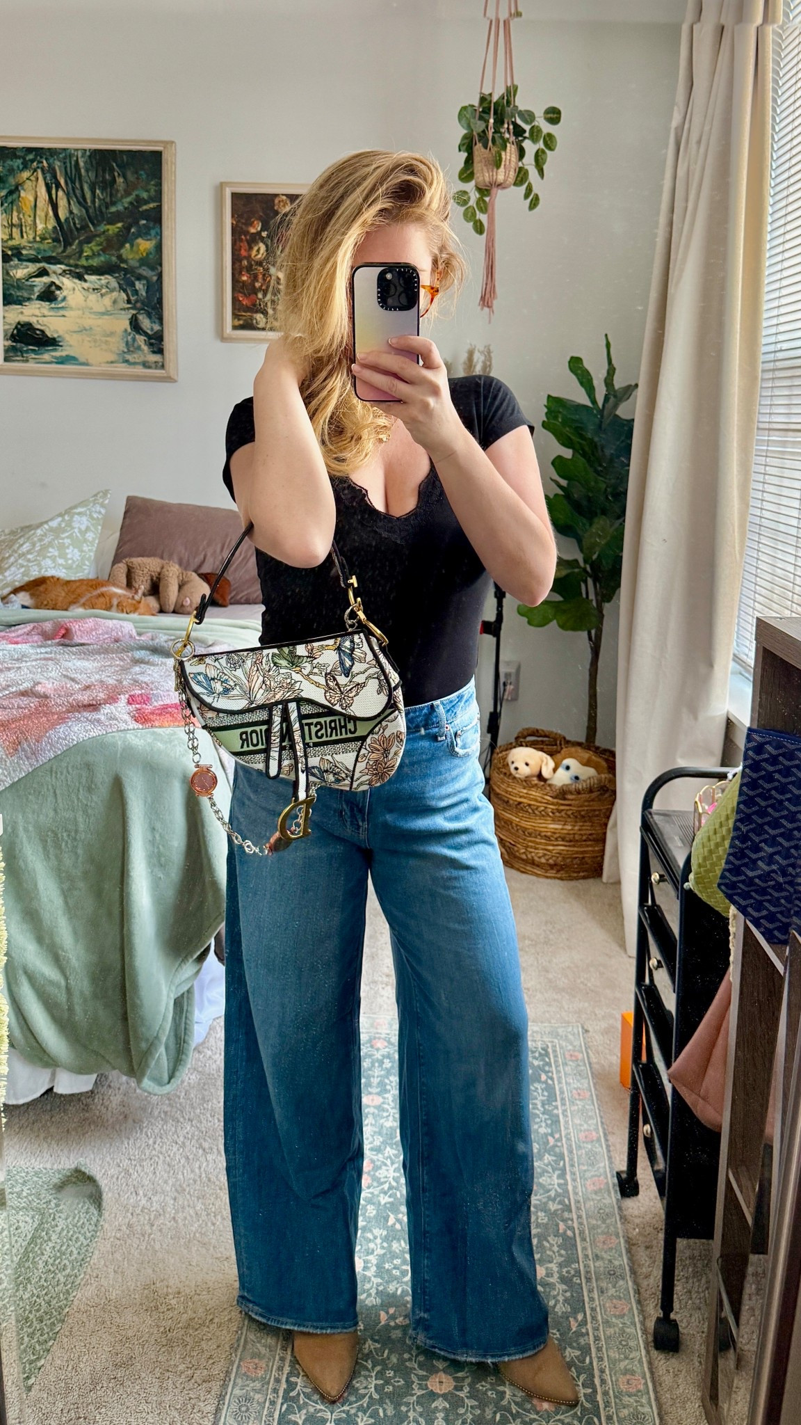 top - M
Bottoms - 6 regular 
Bag - DH Gate 😍

#LTKFindsUnder50 #LTKItBag #LTKFindsUnder100