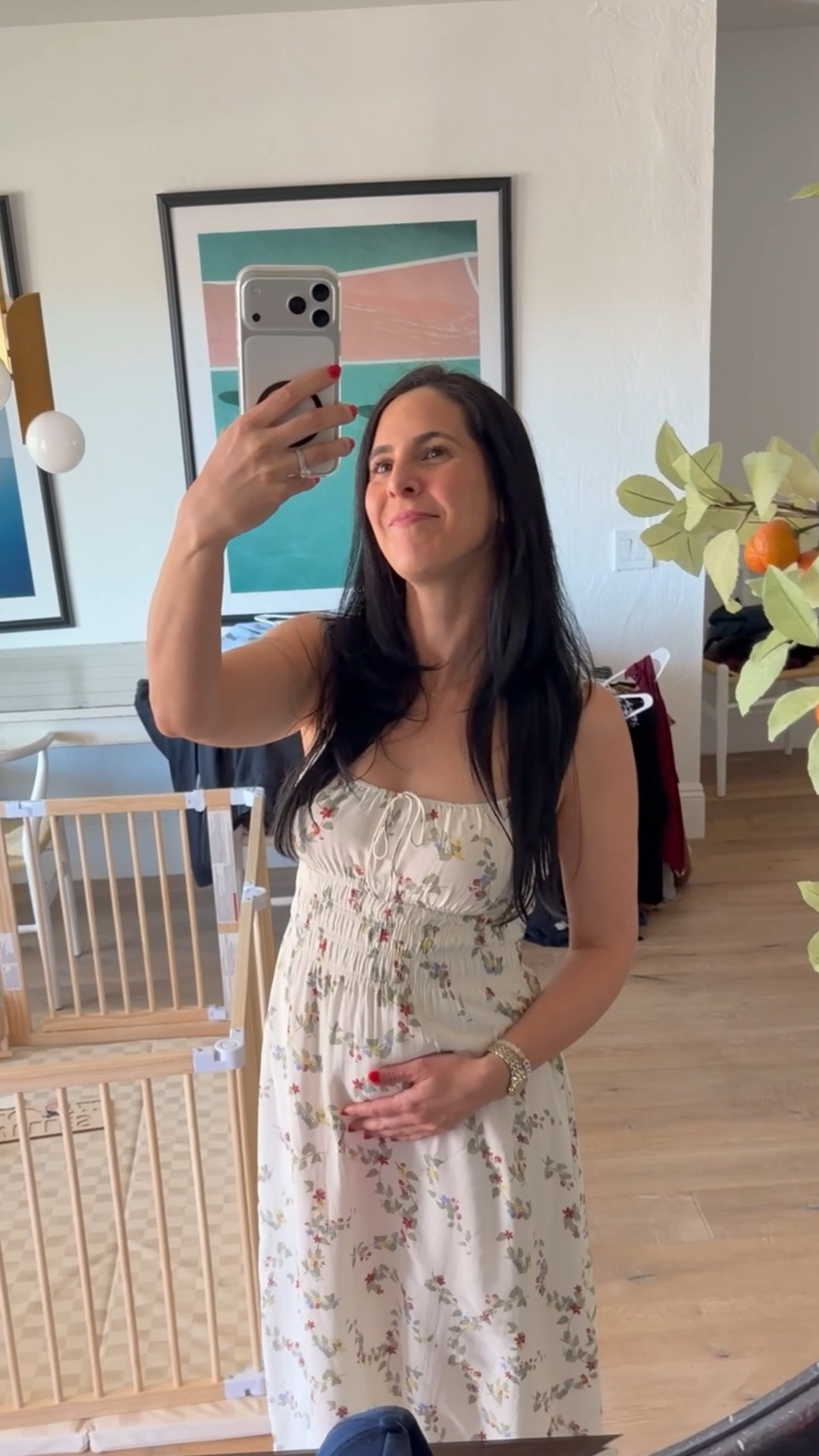 I really need to get a floor length mirror 😂… whipping all of the spring dresses here in AZ first one being this floral dress from #Aritzia

Size: small 

#20weeks #springdresses #easteroutfit

#LTKootd #LTKBump #LTKSeasonal