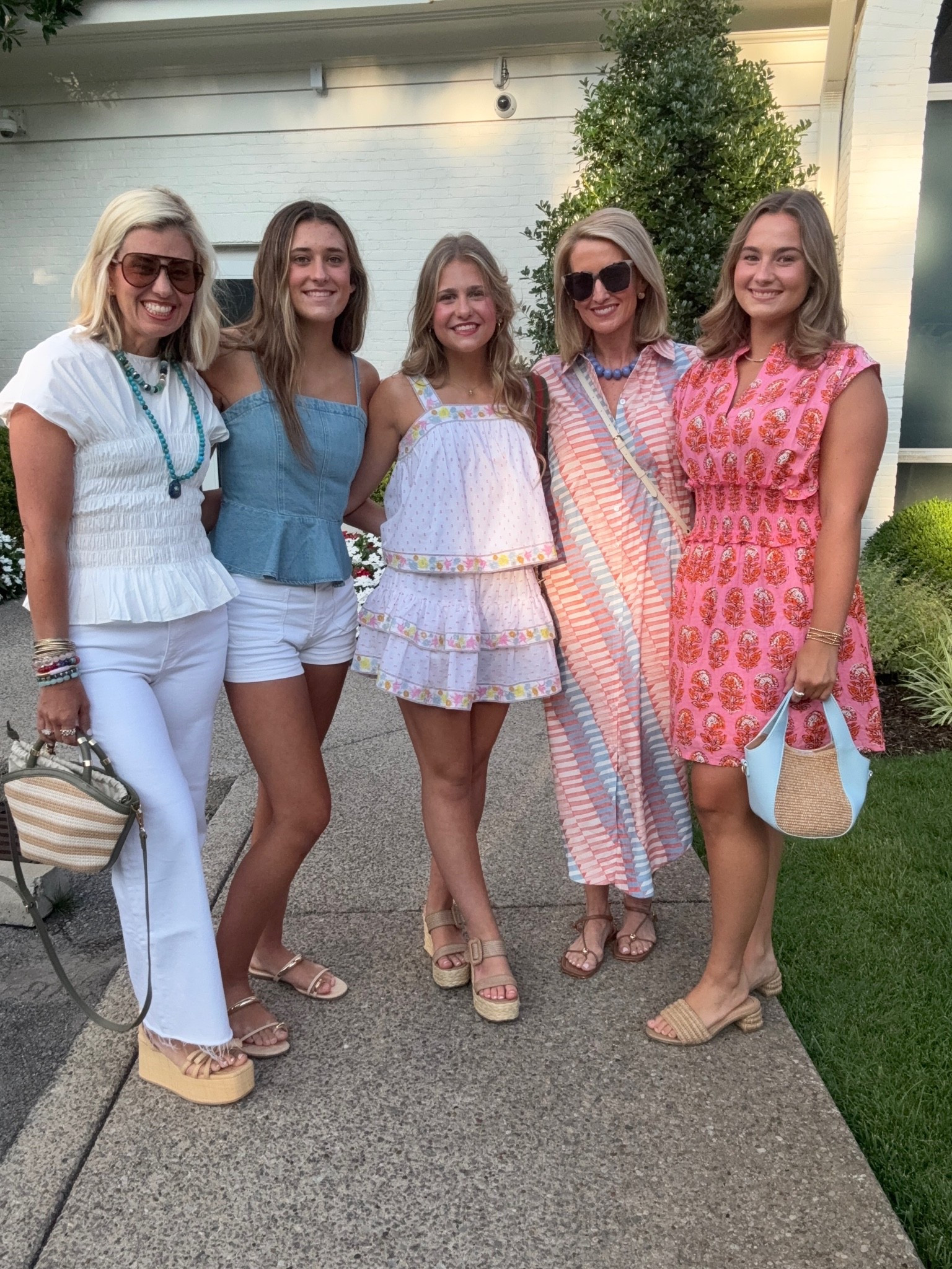 Girls night out! Lots of laughs and nonstop talking with this crew! I knew our girls would become fast friends! ￼
Top - xs
Jeans - 0 (size down)
Sandals - 8 tts 

*Catherine20 at Allie + Bess

#LTKdayinmylife #LTKKids #LTKmomlife