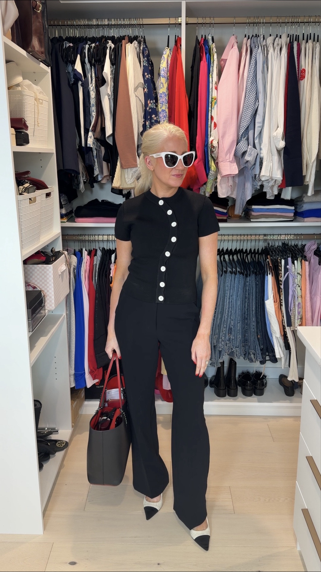 I wear all black to work every day which makes it really easy to pick out an outfit in the morning but can start to feel repetitive. That’s why every season I like to add a couple of fun new pieces, like this Zara top! ￼•
Zara top ref 5536/078

#LTKootd #LTKdayinmylife #LTKWorkwear