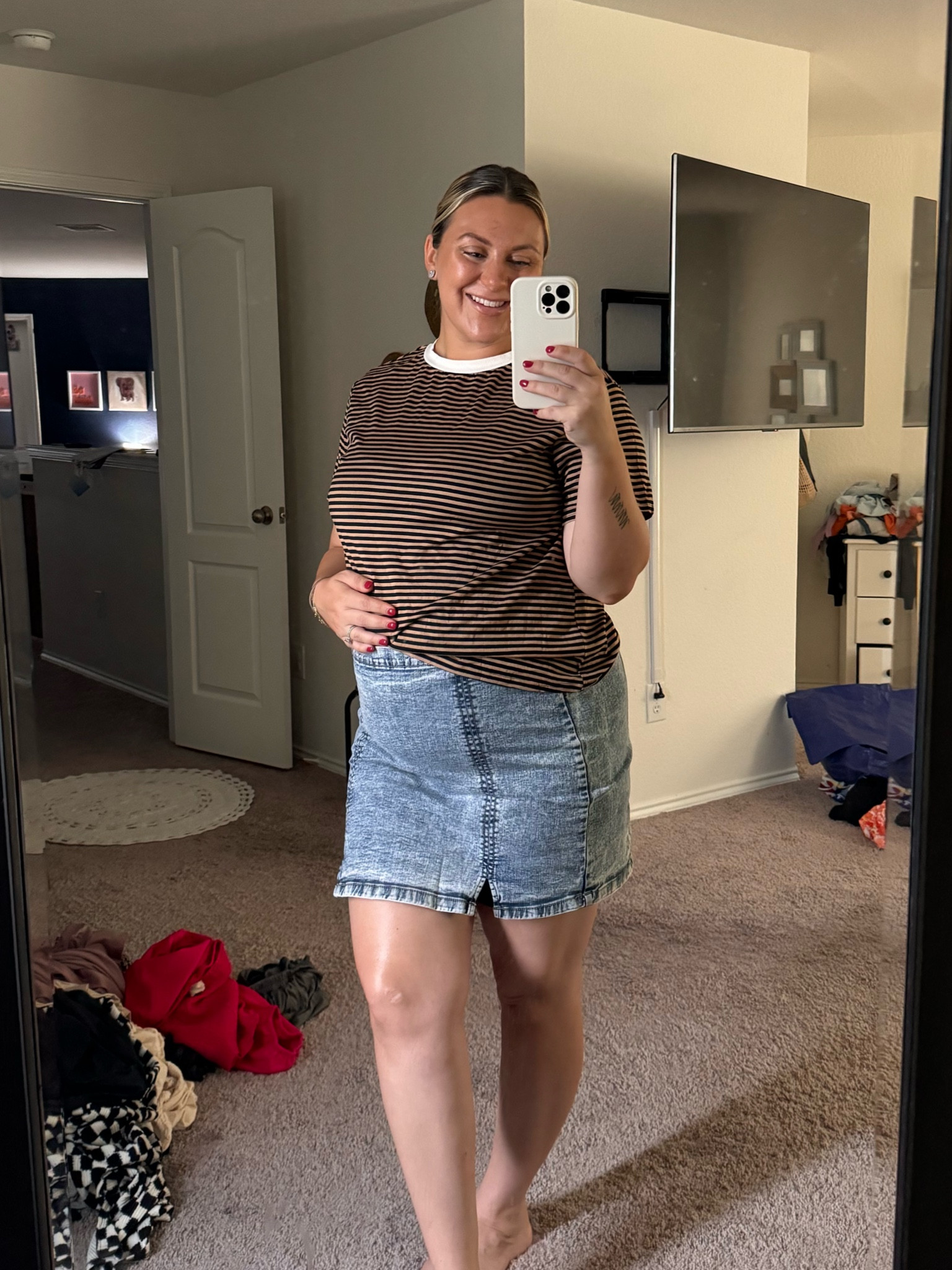 OOTD stay at home mom life but make it cute❤️ 

#momfashion#mominspo#bumpoutfit#pregnancyoutfit#stylee

#LTKSaleAlert #LTKStyleTip #LTKBump