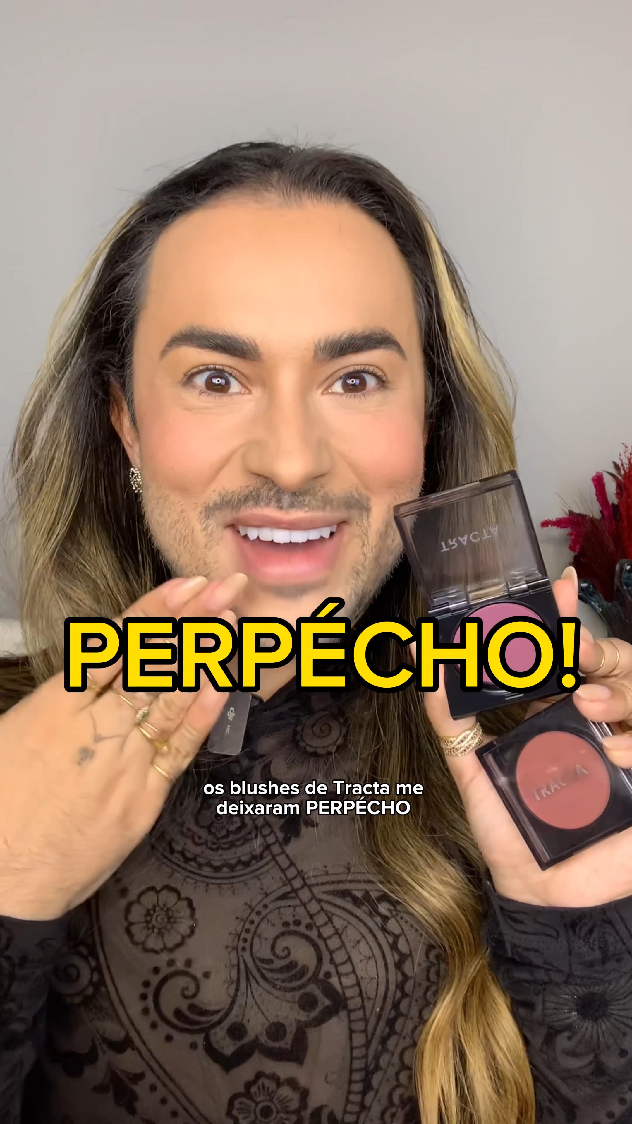 Você usa blush? 
Você sabe usar? 
Então vai dica super bacana de blush 
Com durabilidade incrível! 

#LTKHoliday #LTKbeauty #LTKbrasil