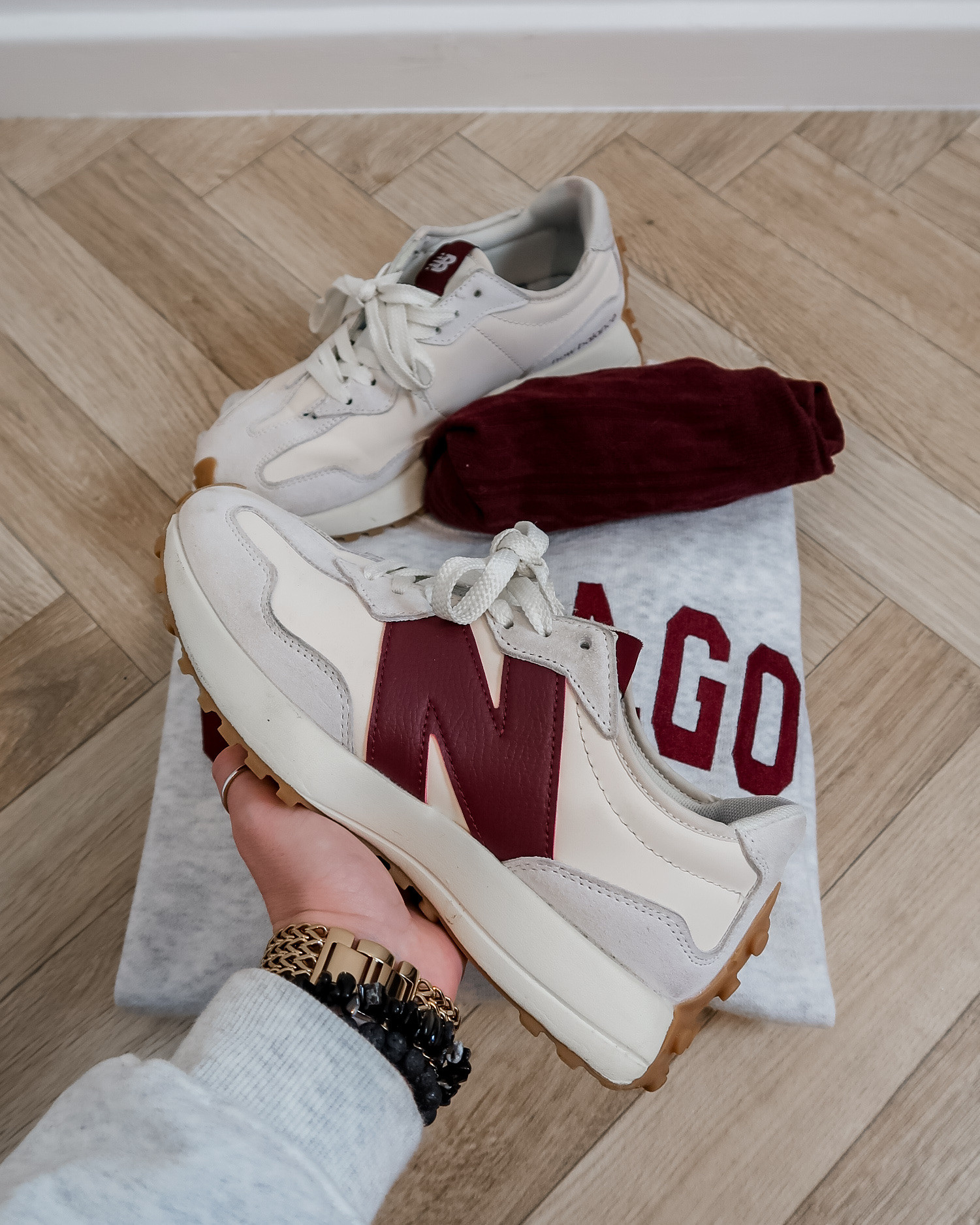 grey and burgundy sweatshirt outfit, Chicago sweatshirt outfit, fleece leggings outfit, burgundy trainers outfit, New Balance burgundy trainers, casual winter outfit, cold weather layers, cosy midweek outfit, realistic everyday outfit, layered winter look, casual chic style, Chanel bag casual outfit, black wool scarf outfit, winter errand outfit, work from home outfit 

#LTKwinter #LTKeurope #LTKuk