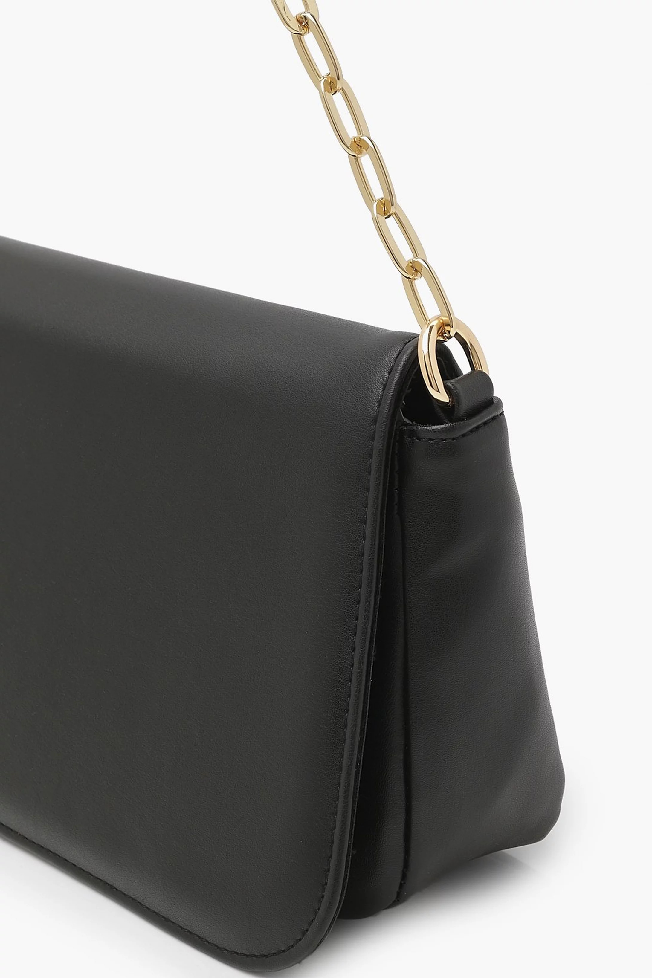 Schultertasche mit Kettenhenkel | Boohoo.com (DE)