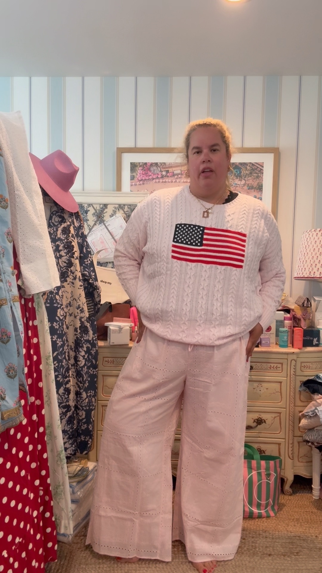 Cannot get over some of these finds being from @Target!!! Everything available in XS - 4X (except the Parke collab items). Obsessed with the pants and set at the end of le video. 

Comment ‘shop’ for the links! Xx 
#targetambassador