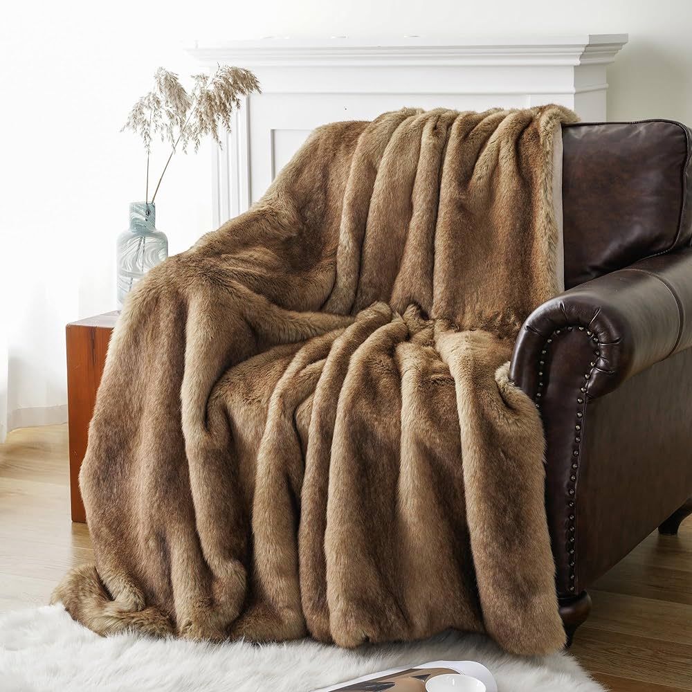 BATTILO HOME Luxury Camel Faux Fur Throw Blanket, Soft Cozy Warm Mink Fur Blanket for Bed, Home D... | Amazon (US)