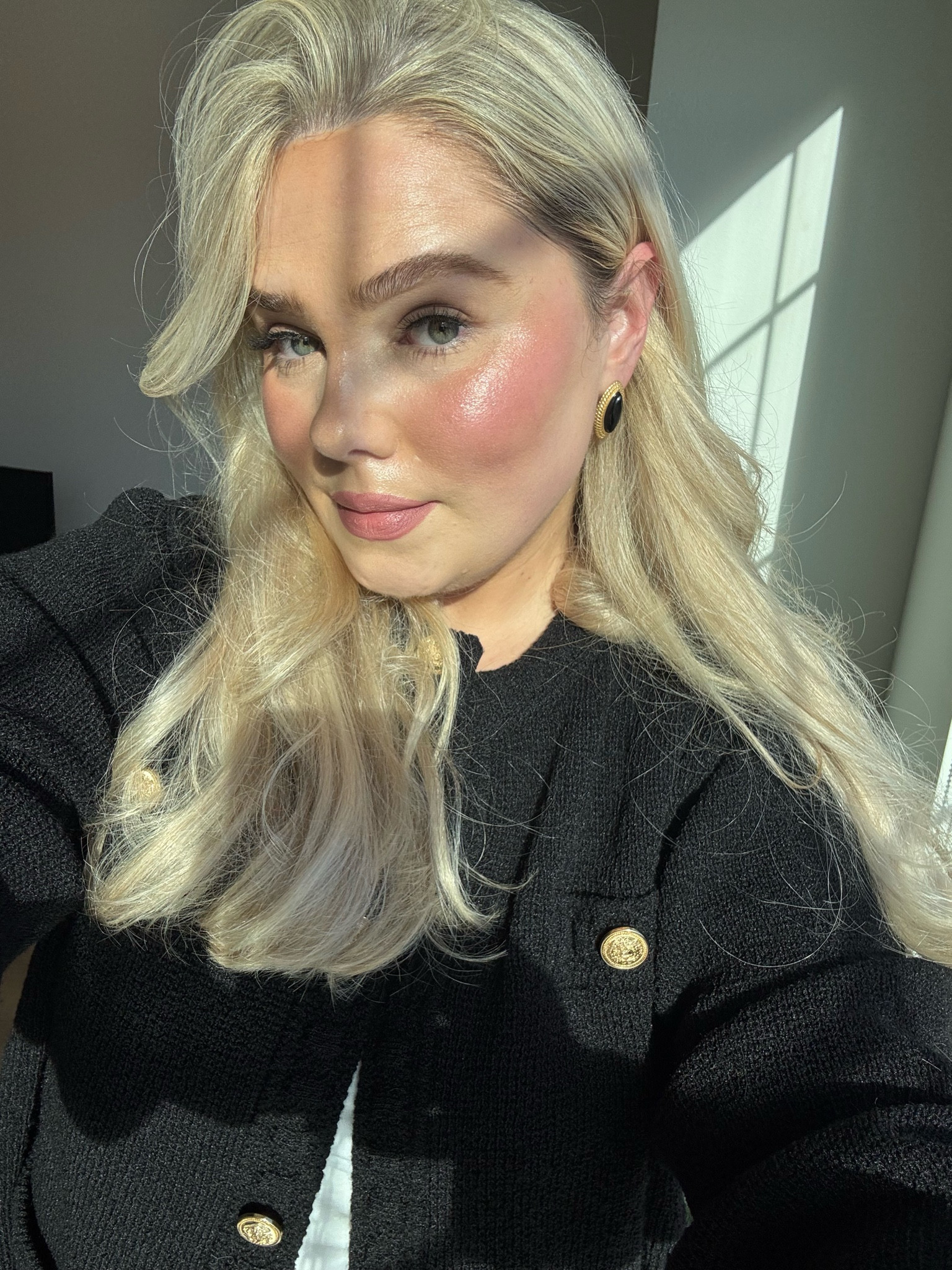 Guys I found Heaven Mayhem dupes for $14 and I’m obsessedddd 😍 the look is linked! ✨ 



#LTKFindsUnder50 #LTKStyleTip #LTKMidsize