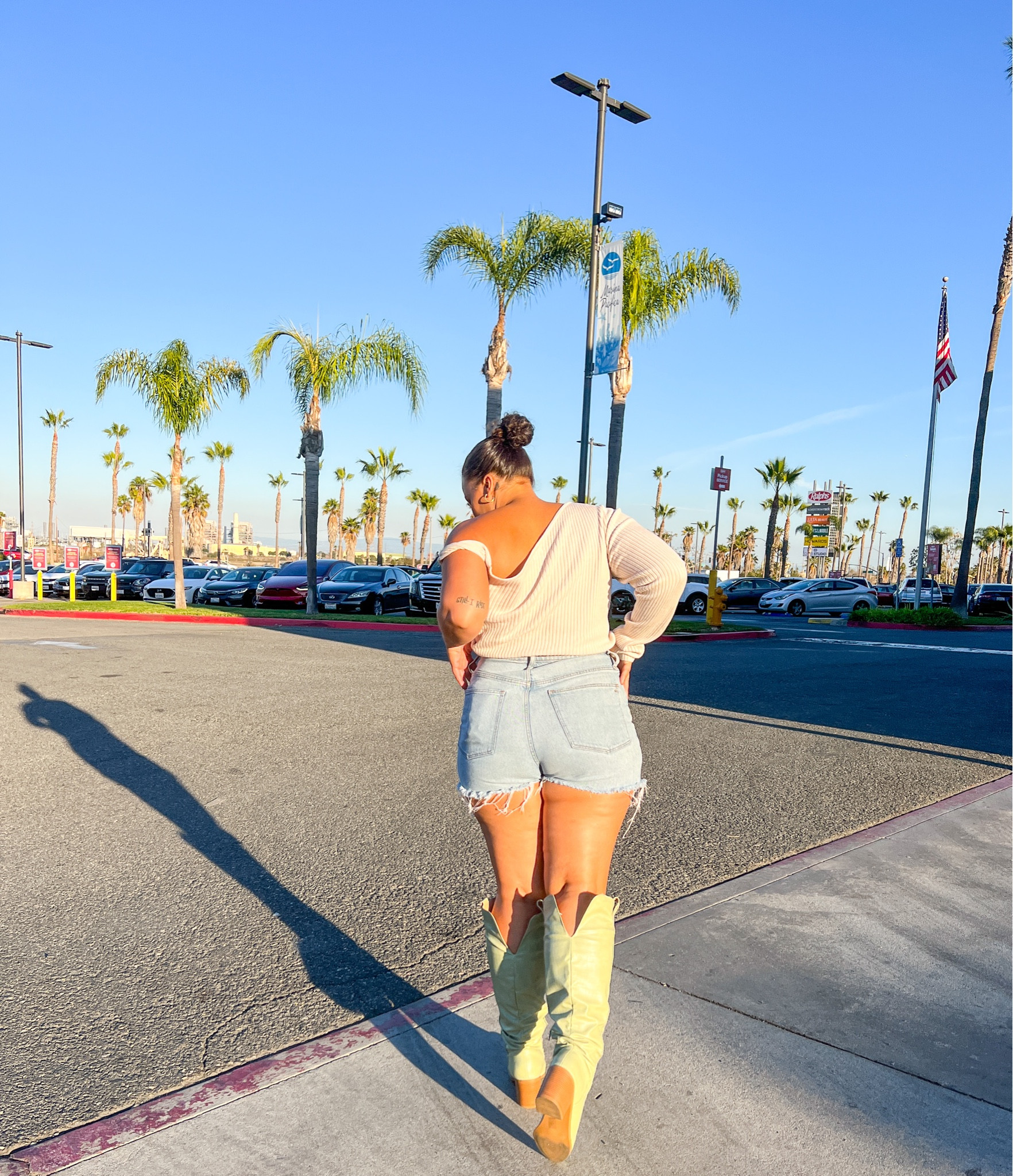 I loveeee these boots ✨ I got them extra wide and they’re absolutely perfect 

#LTKSeasonal #LTKHoliday #LTKshoecrush