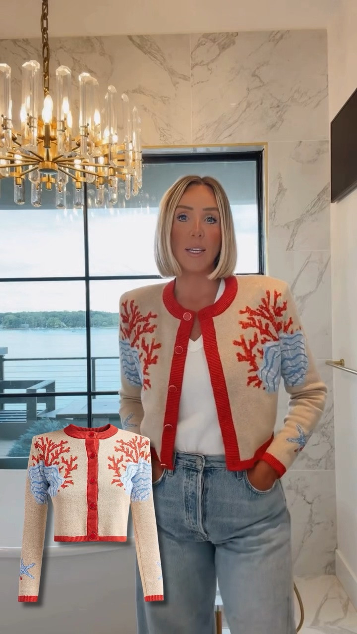 This cardigan is soooo unique, love it alone or paired with the mini shorts for a vacay look! 🤩🤩

#LTKdayinmylife #LTKgrwm #LTKootd