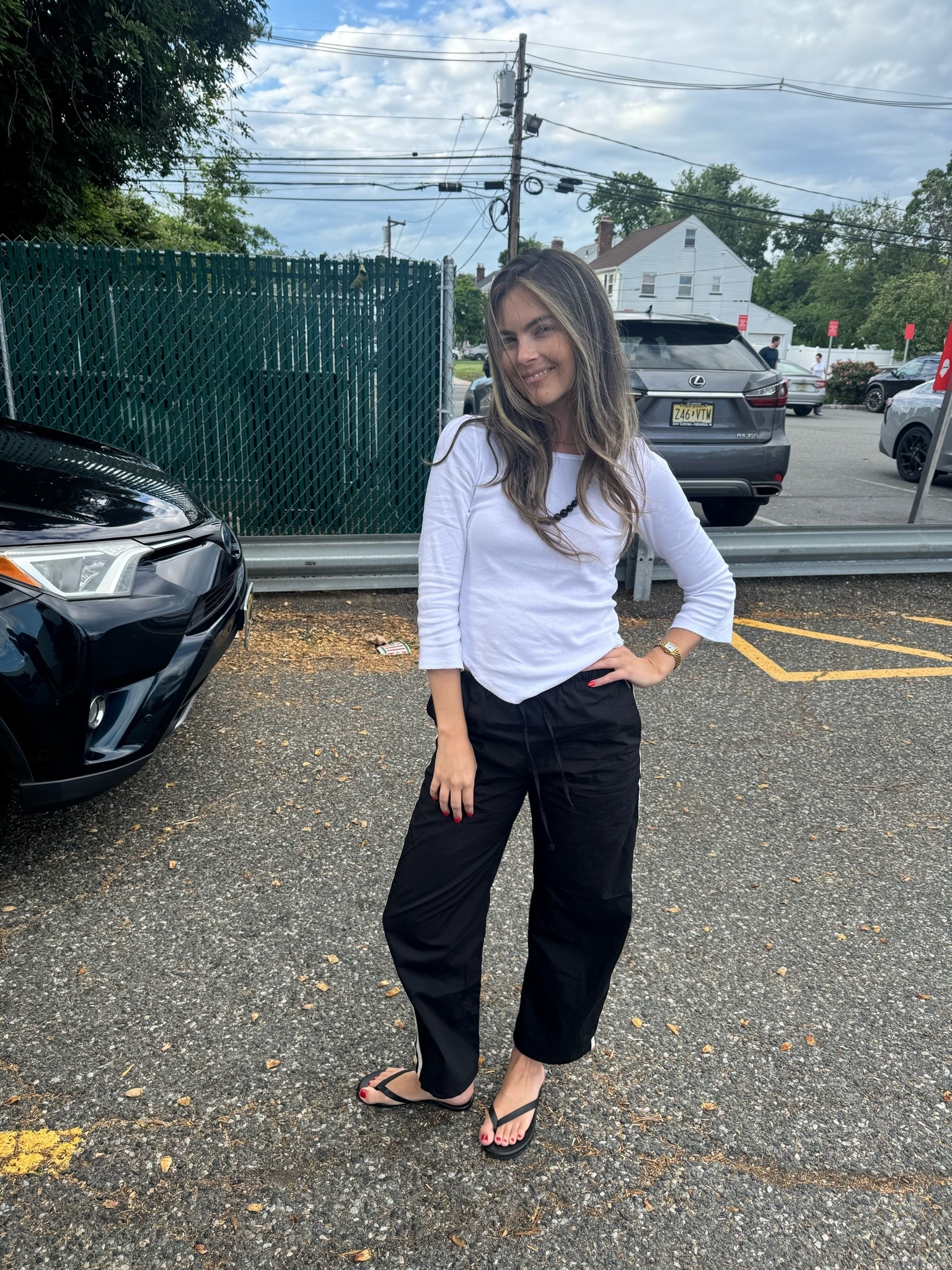 Happy Friday! Sharing my OOTD ☀️ these Gap pants are so stinking good - hope they restock 🤞🏻


Mom outfits, easy outfits, errands outfit, casual chic, effortlessly chic, SAHM ootd, gap, spring styles, spring outfits

#LTKootd #LTKmomlife #LTKdayinmylife