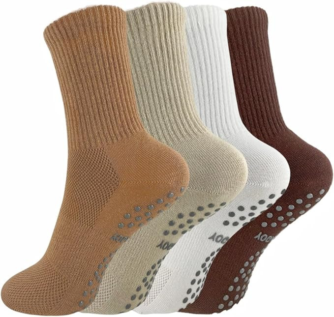 Pilates Socks with Grips for Women Grippy Woman Socks Cute Barre Yoga Socks For Women 4-Pairs | Amazon (US)
