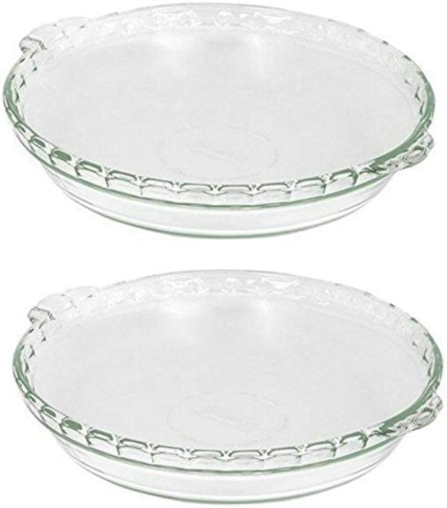 Pyrex Bundle - 2 Items: Bakeware 9-1/2-Inch Scalloped Clear Glass Pie Plates | Amazon (US)
