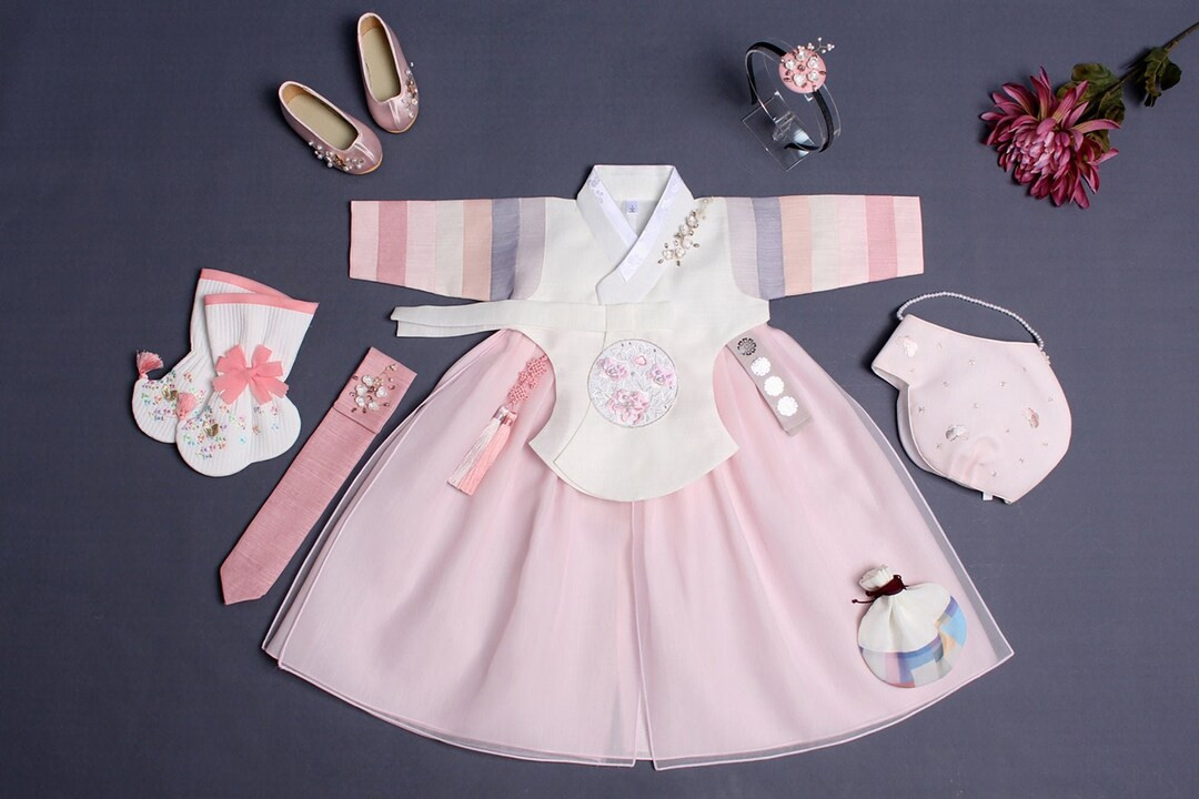 Girl Baby Hanbok Korean Traditional Dress First Birthday Party Celebration Hanbok Clothing Set 10... | Etsy (US)