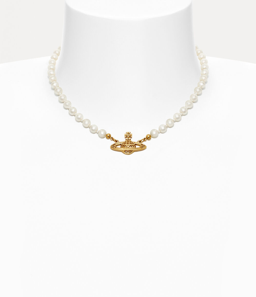 Mini Bas Relief Pearl Choker | Vivienne Westwood