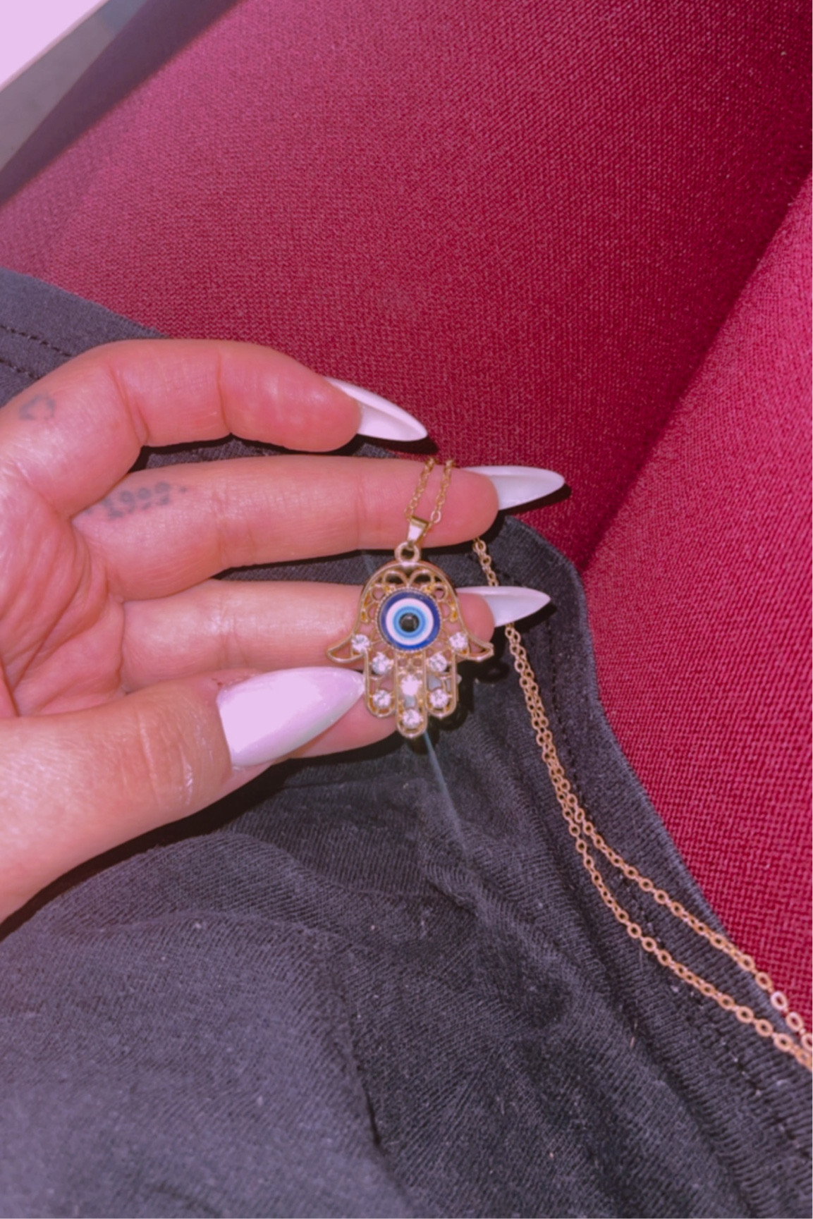 🪬🧿 #nails #manicure #gelnails #gel #acrylicnails #acrylic #acrylics #jewelry #almondshape #almondnails #necklace #evileye #hamsa #spiritual #protection #divine #divinity #guide #love #protect #pearlnails #pearl

#LTKGiftGuide #LTKStyleTip #LTKBeauty