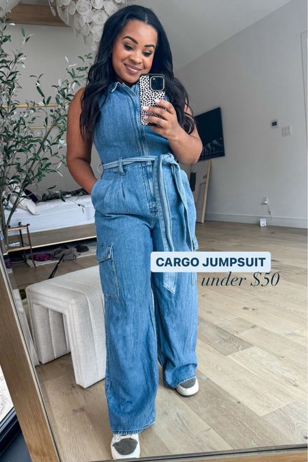 The spring outfit you need for under $50. Size up if you have a larger bust!

cargo l jumpsuit l denim jumpsuit 