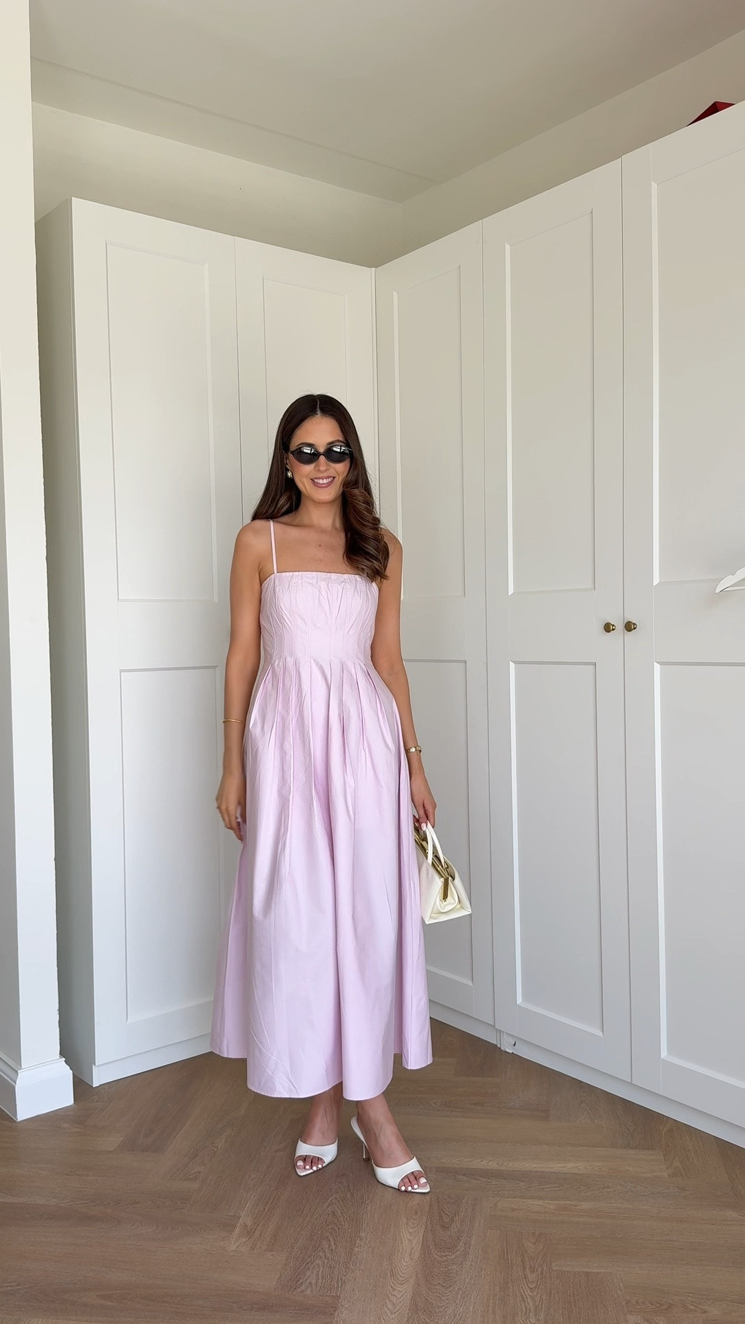Wearing size UK8 in dress

#LTKdatenight #LTKstyletip #LTKdresses