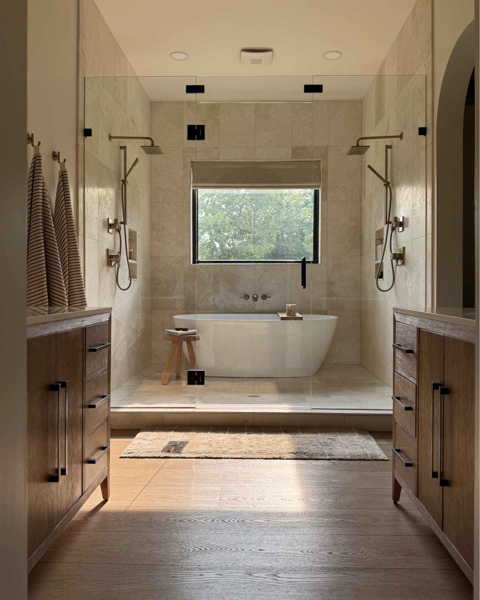 Primary bath styling with new towels from @theloomia on sale with code HB25 🛁🤎✨

#LTKHome #LTKSaleAlert #LTKSeasonal