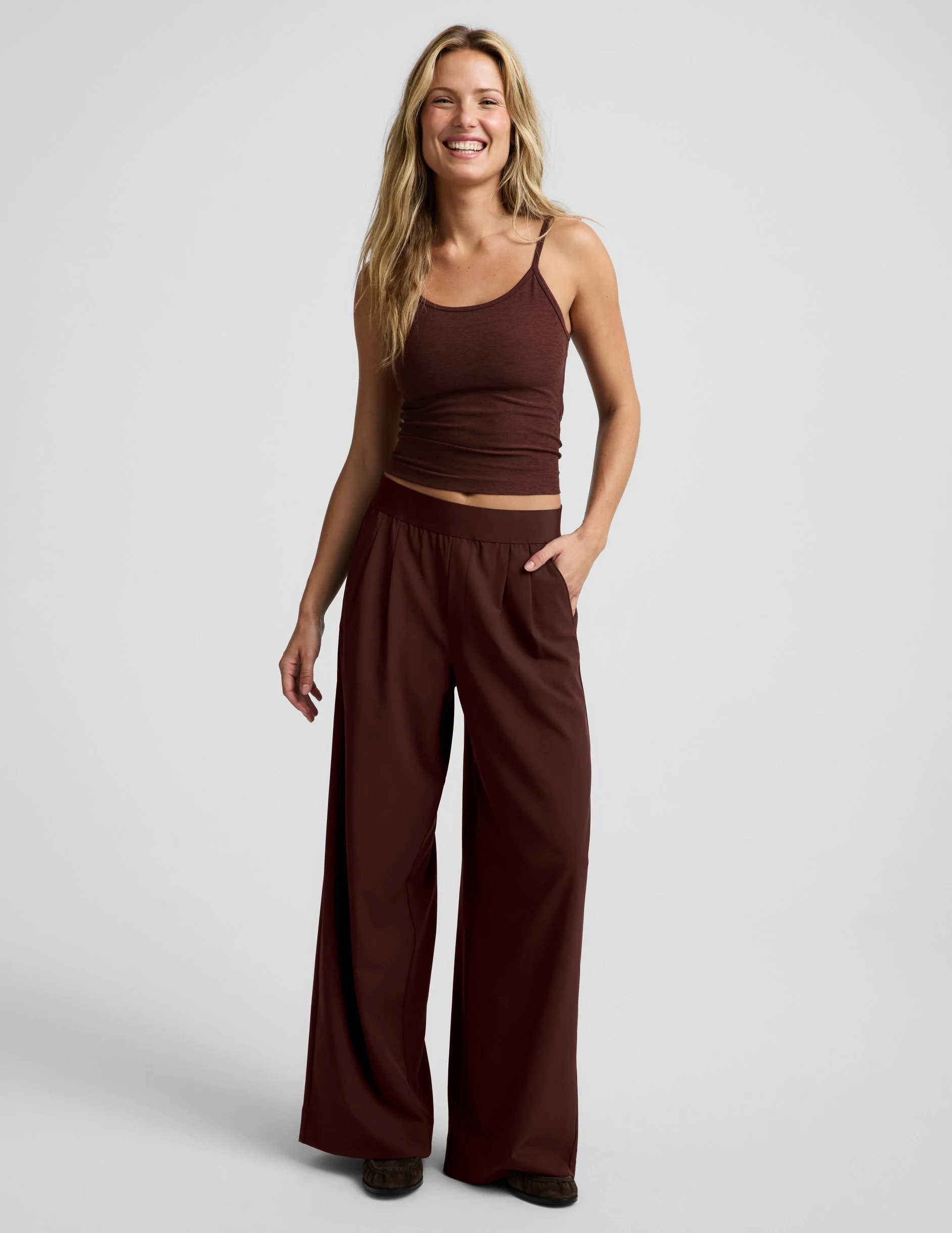 Women's Elasticated Wide Leg Pants - Iced Mocha | Beyond Yoga | Beyond Yoga