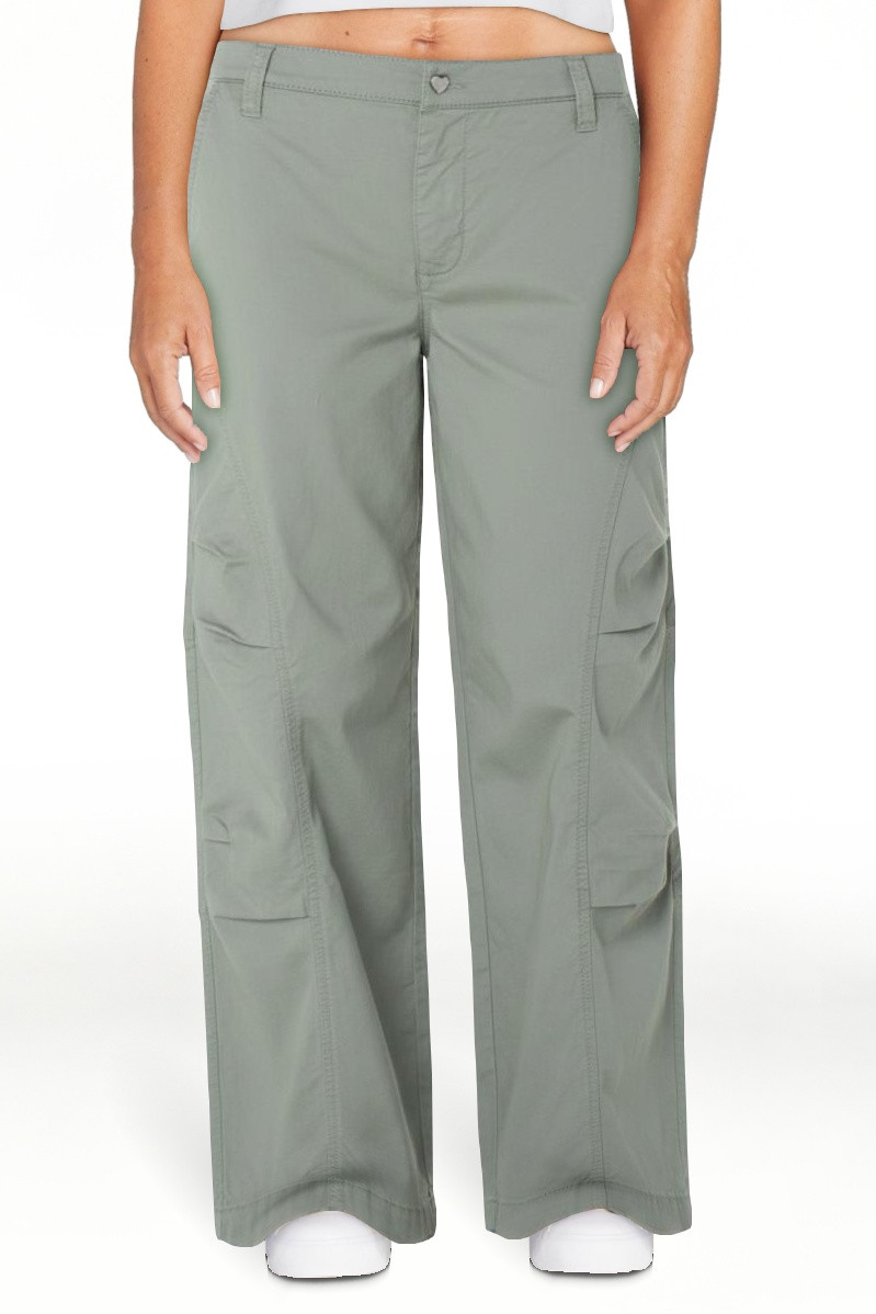 Celebrity Pink Women's and Women's Plus Wide Leg Cargo Pants, Sizes XS-4X | Walmart (US)