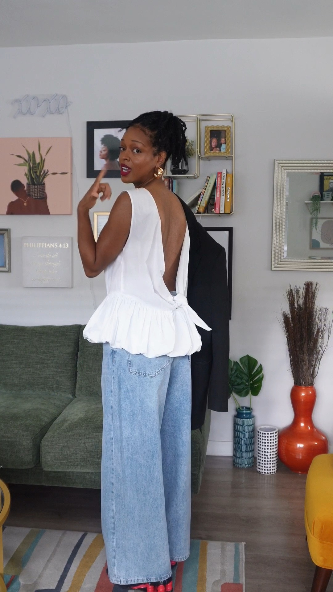 Highly requested link for this top! I looked everywhere for it but couldn’t find but one of my followers came through with the item number ⭐️❤️



#LTKU #LTKStyleTip #LTKFindsUnder100