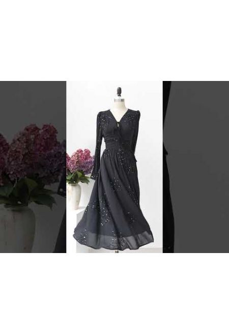 Rose Sequins Embroidery Tie-Front Chiffon Maxi Dress in Lavender for Anniversary Nights & Concert... | Chicwish