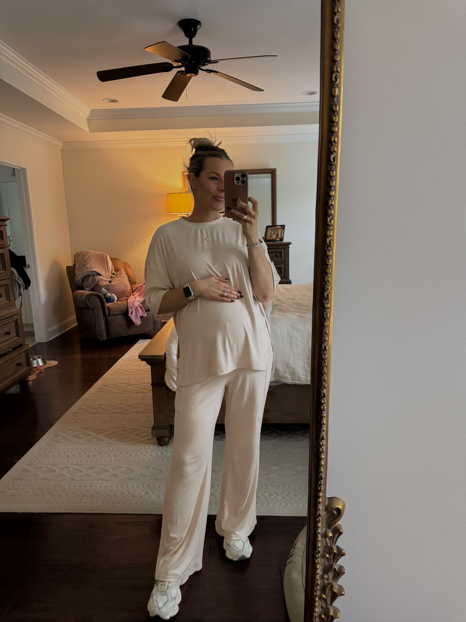 This beige Amazon set is a must-have for pregnancy and postpartum! The stretchy, comfy fit works perfectly with a growing bump and still looks great after baby arrives. I’m wearing size small—such a versatile staple! 🤍 #AmazonFinds #MaternityStyle #PostpartumEssentials #BumpFriendlyFashion #AmazonFashion