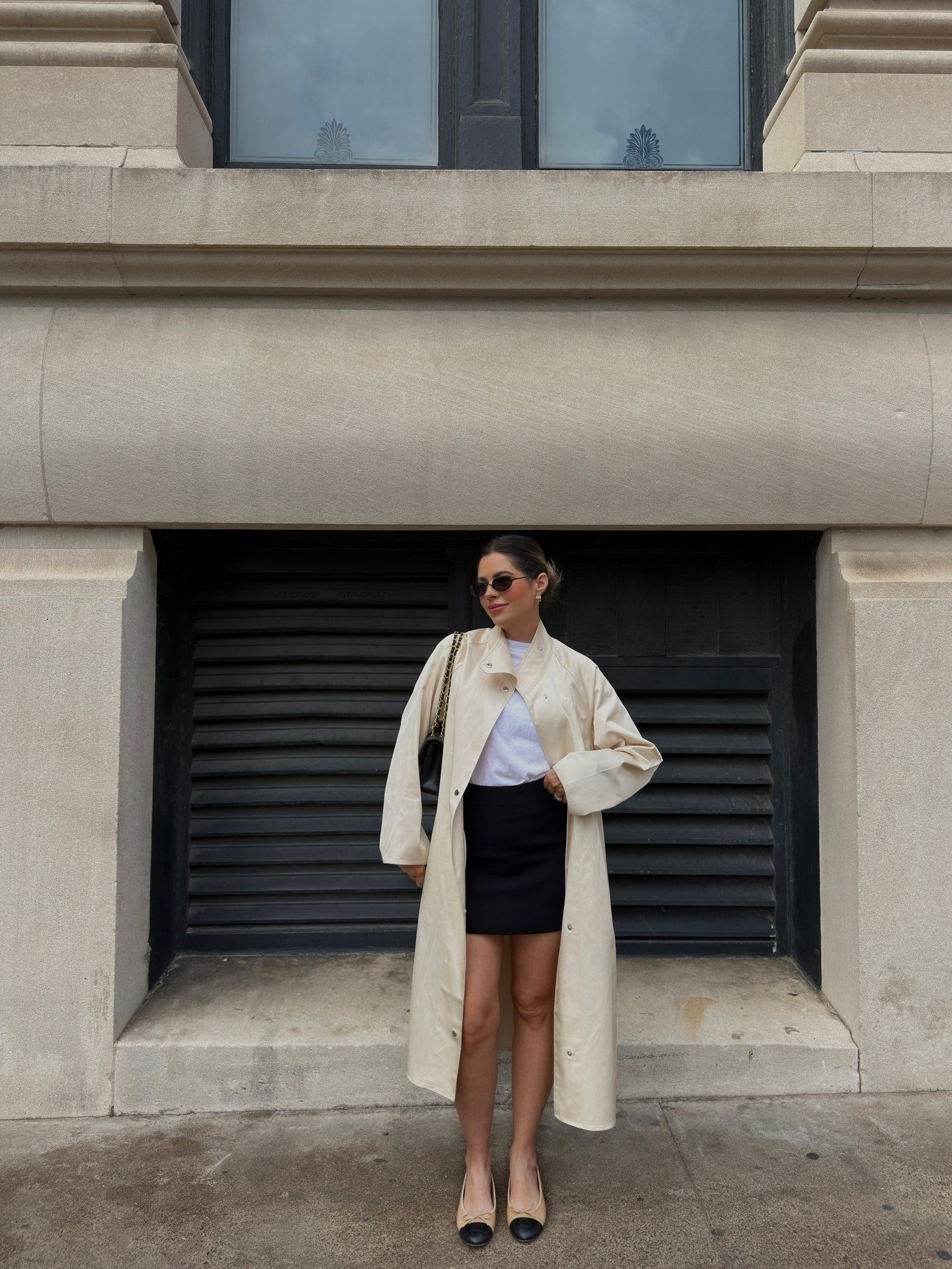 Trent coat satin with funnel neck