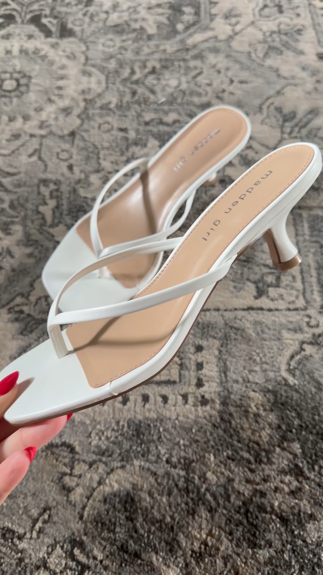 Love these white kitten heels. TTS & come in other colors

#LTKootd #LTKSaleAlert #LTKWorkwear