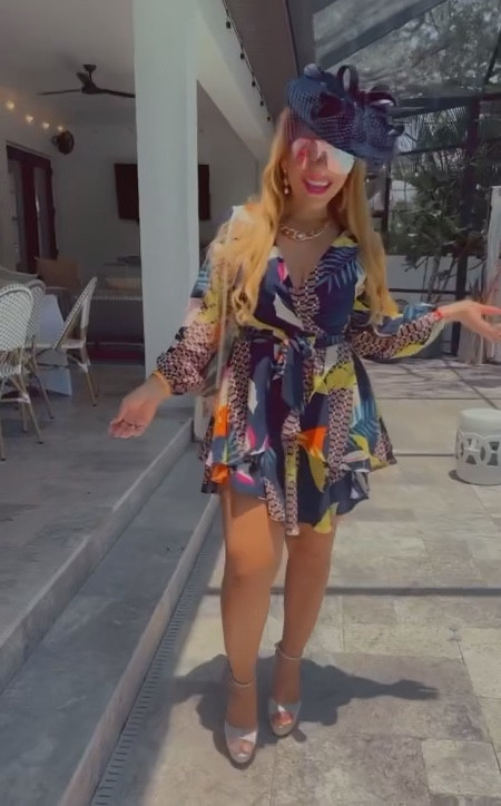 Perfect Brunch Dress!
.
Cool Quality Material that makes u feel cool and fresh even with long sleeves on a hot day!
.
.
It was a hit at our Derby brunch!
.
.
#kentuckyderby #derby #brunch #amazonfinds #highlowfashion #summermusthaves #summerdress #travelwear #sunglasses #derbyhats #derbylook

#LTKFind #LTKunder100 #LTKstyletip