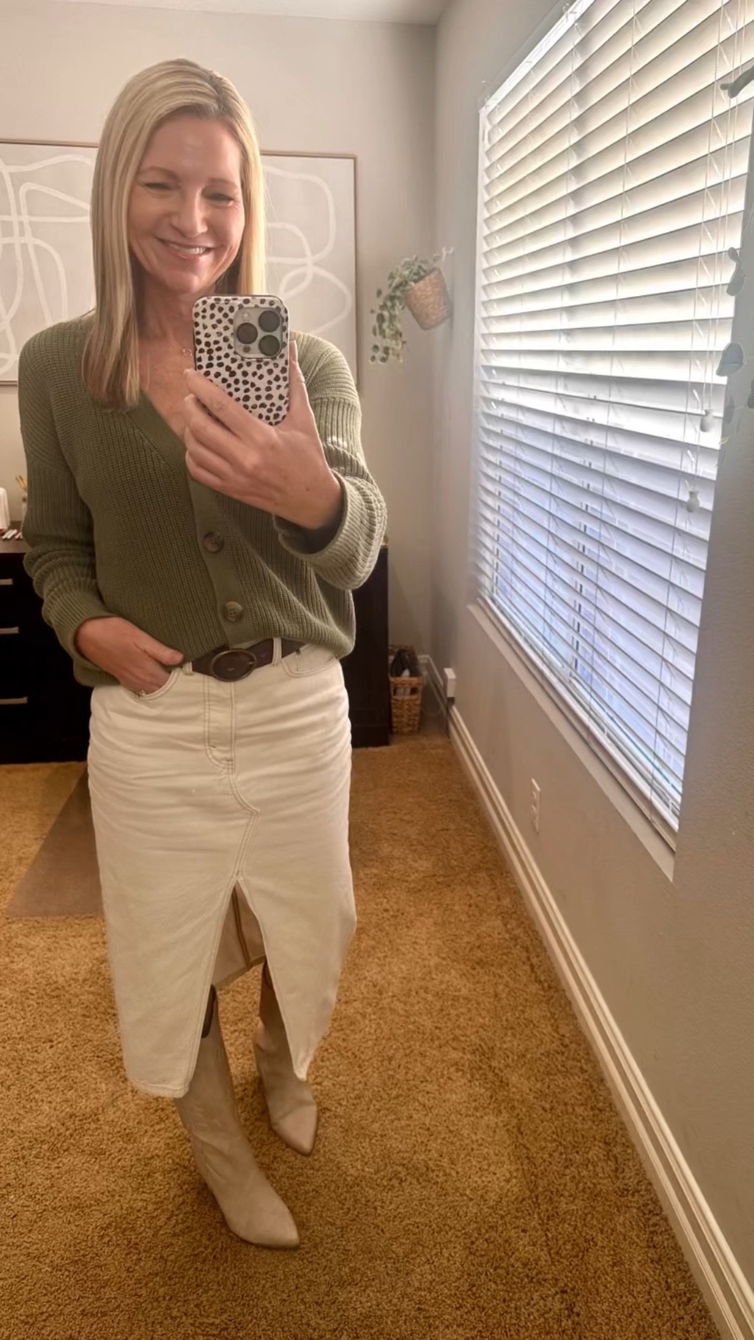 While I am a jeans girl through and through, when I want a change of pace I always find myself reaching for my denim maxi skirts. This Abercrombie one is sold out but I linked some other options. 

My cardigan is Old Navy and comes in lots of colors. 

#LTKOver40 #LTKWatchNow #LTKFindsUnder100