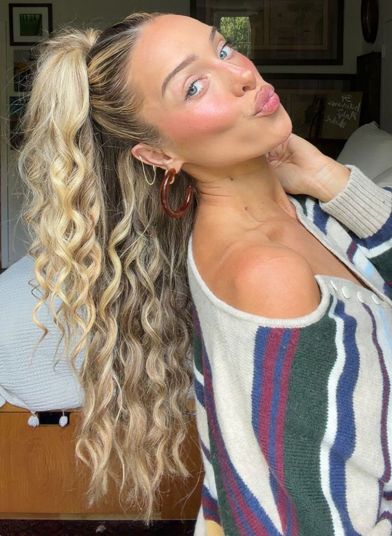 the best tiny curling iron everrrr is on sale rn! 

 #LTKgrwm #LTKSaleAlert #LTKBeauty