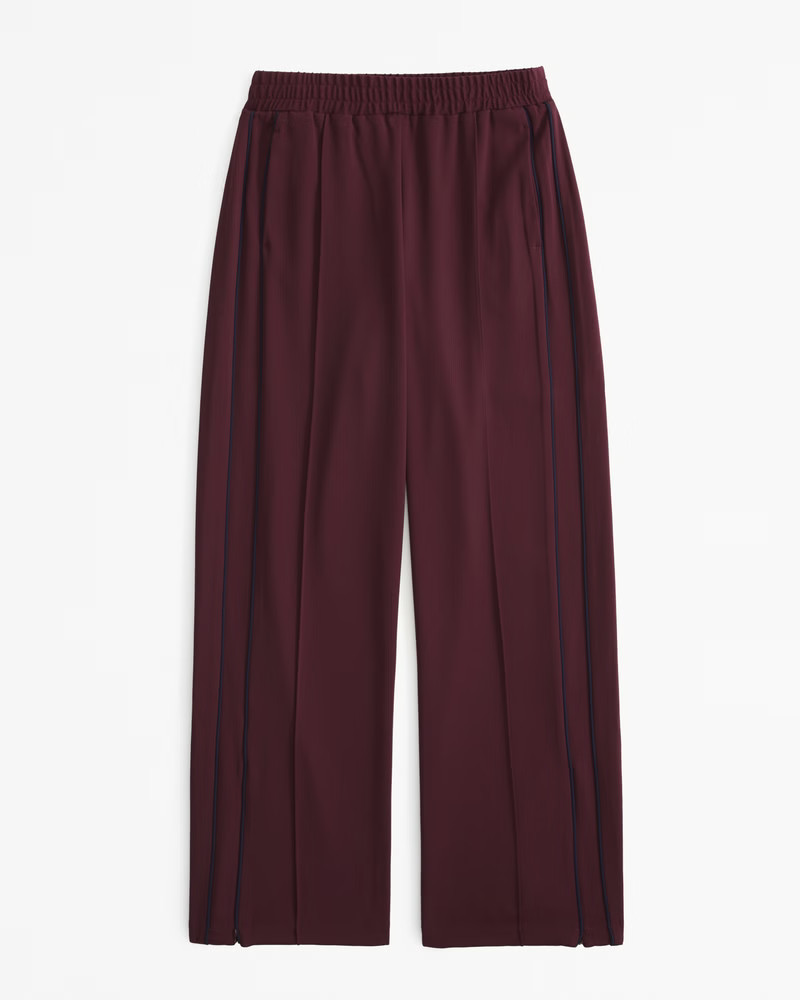 Abercrombie & Fitch Women's Pull-On Track Pant in Burgundy - Size XXS LONG | Abercrombie & Fitch (US)