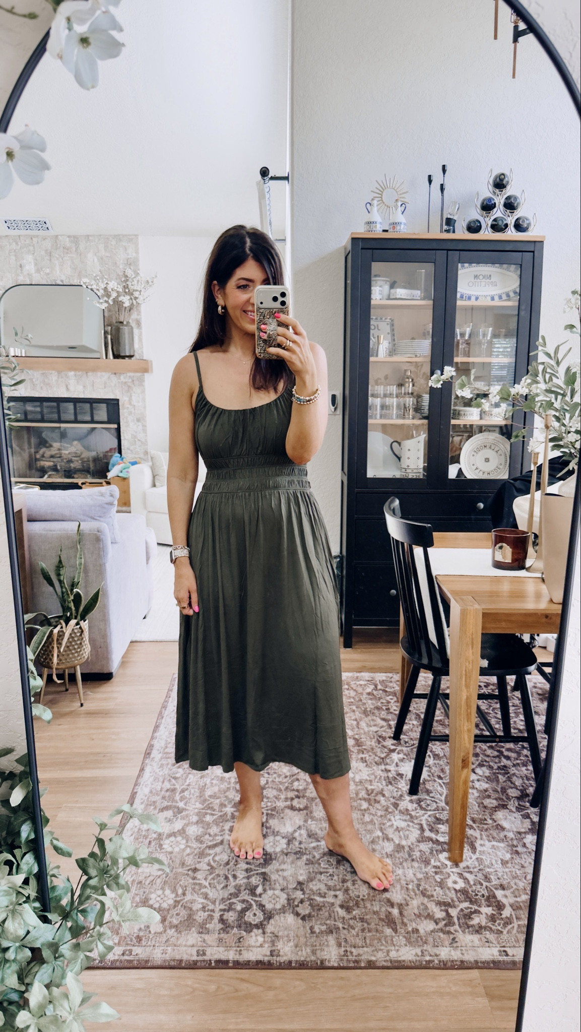 Old navy sale 50 Off
Sized down to a small tall 

#LTKMidsize #LTKTall #LTKSaleAlert