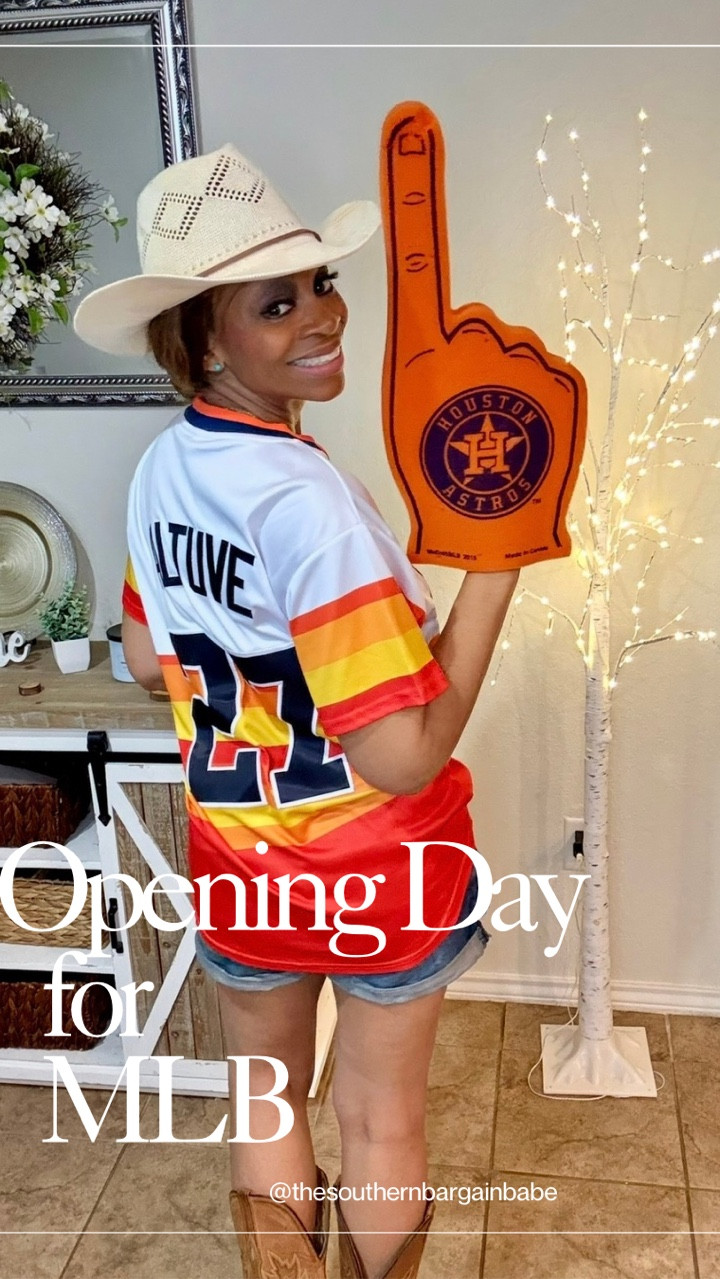 Take me out to the ball game ⚾️
Opening Day for Major League Baseball is here, and I’m so excited!

Some of my favorite memories with @bryan_benway have been at Chicago Cubs, Houston Astros, and Texas Rangers games—there’s just nothing like it.

Here’s to more summer nights at the ballpark and making even more unforgettable memories.

Let’s play ball! 💙 #mlb #takemeouttotheballgame #baseball #fyp #march