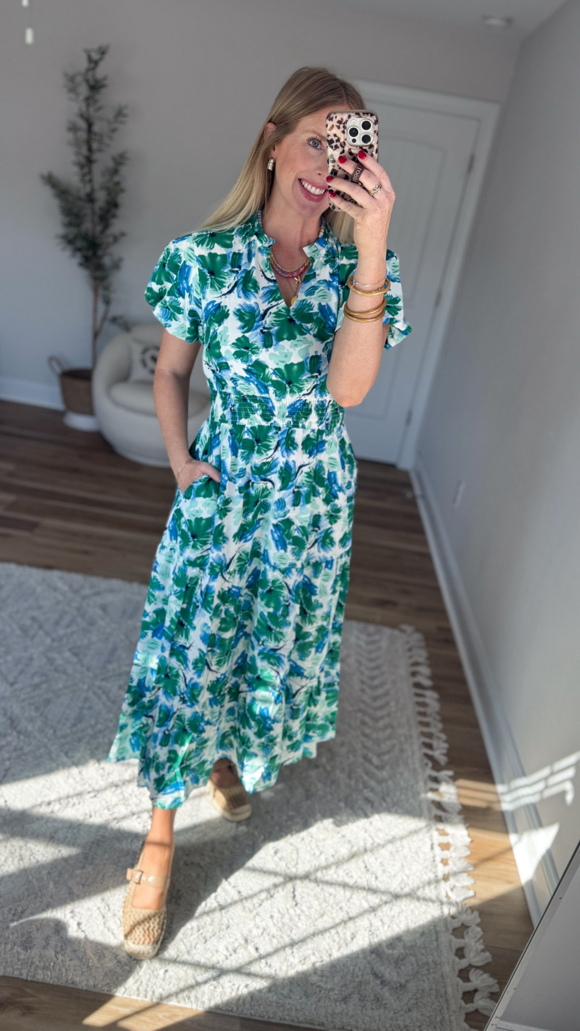 Weekend Walmart Wins try-on
Floral midi dress- small

#LTKmomlife #LTKWorkwear #LTKootd