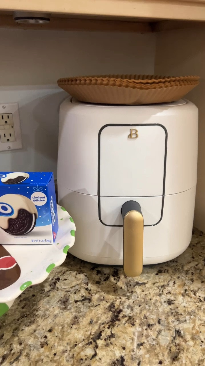 Air Fryer
White and gold kitchen
Gifts for the cook 

#LTKGiftGuide #LTKHoliday #LTKHome