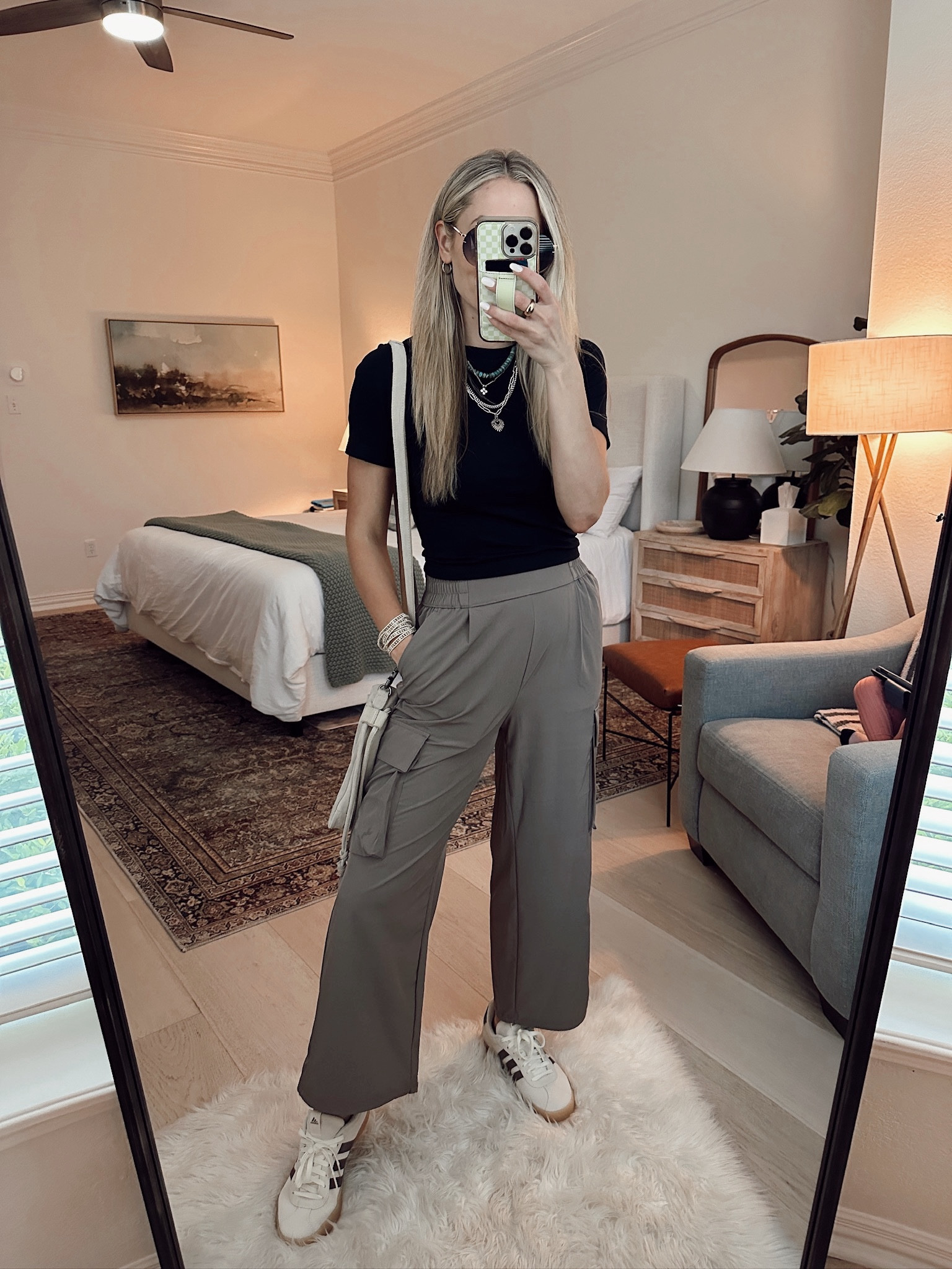 Top: skims lookalike / size s / tts 

Pants: Lulu lookalike for WAY less! Size s / tts 

#LTKStyleTip #LTKActive #LTKFindsUnder100