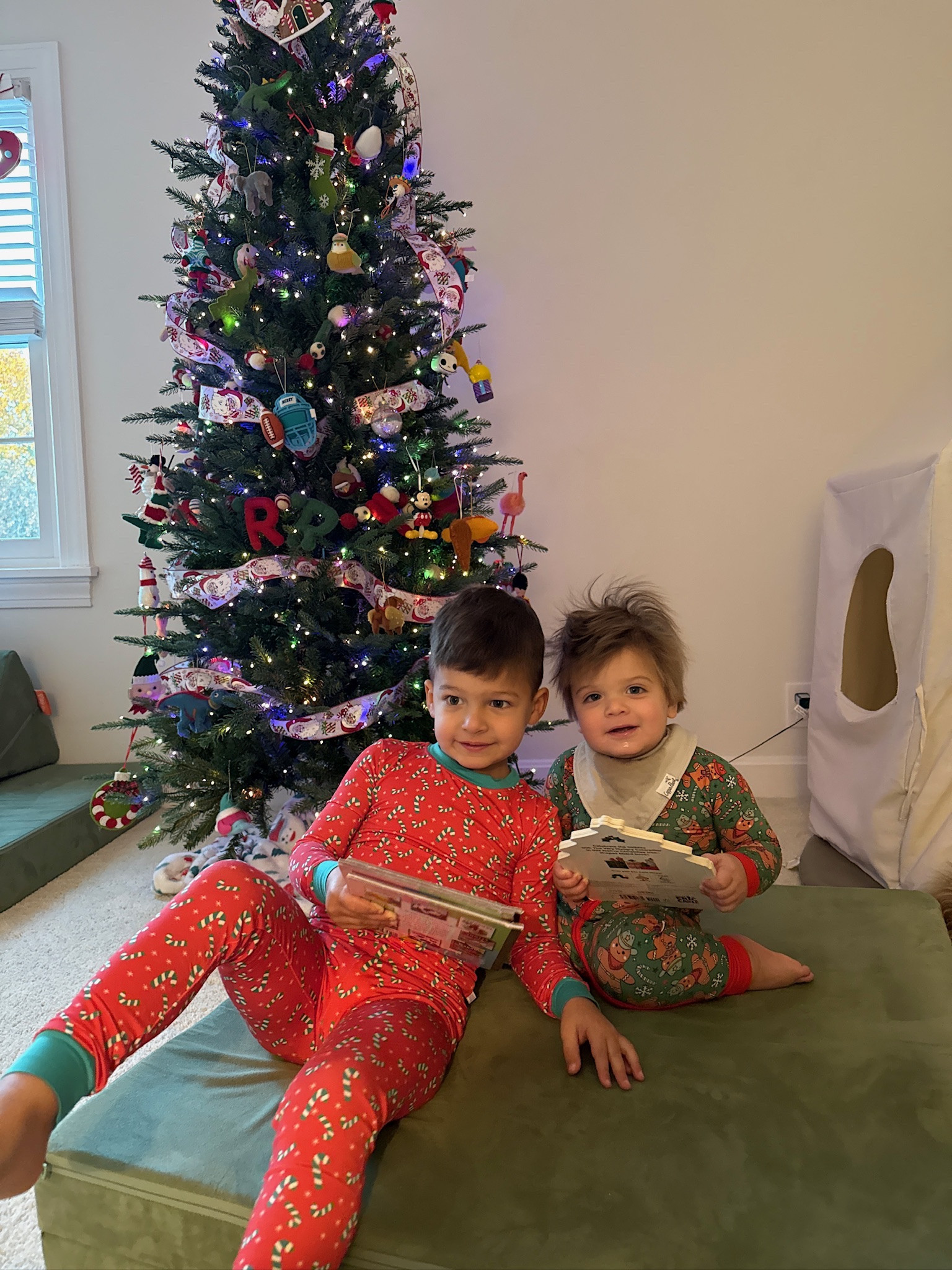 Poppy Kids Co Christmas outfits!!

Code: GRACE15 for 15% off!!

poppy kids, poppy kids co, poppy kids xmas, xmas pjs, pjs, kids pjs, baby pjs, bibs, pre-lit xmas tree, grace white 

 

#LTKHoliday #LTKSaleAlert #LTKKids