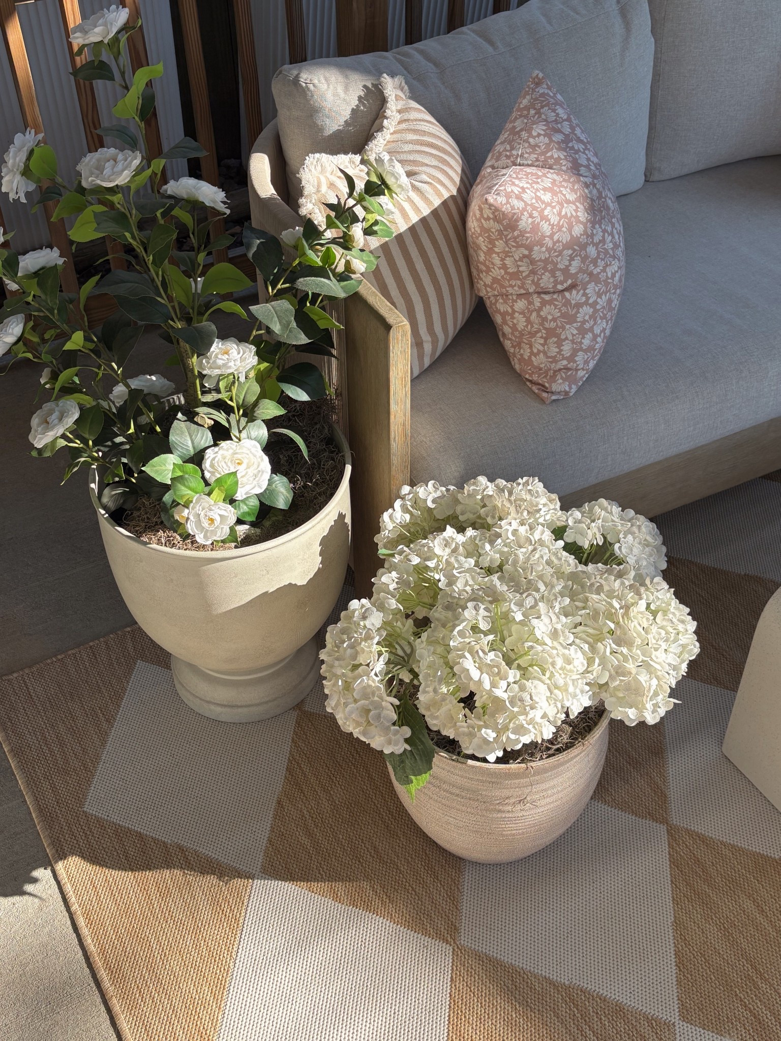 The prettiest day today so soaking in all of the sun🤍 linked my backporch decor below! Love this new outdoor rug and it holds up so well with weather! ☀️

#LTKHome