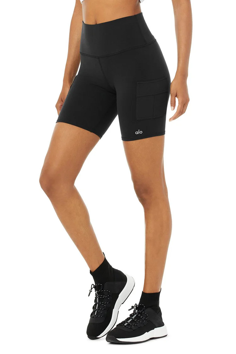 7" High-Waist Cargo Biker Short | Alo Yoga (US)