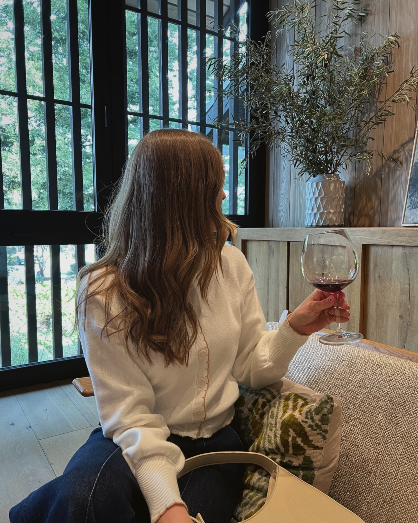 a deep love for wine + good company🫶🏻

#lgbtqtravelers #lgbtqtravel #wlwcouple #sapphic #winecountry #winetravel #californiawine #travelblog