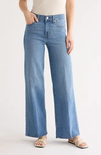 FRAME The High Rise Wide Leg Jeans in Luma at Nordstrom Rack, Size 25 | Nordstrom Rack