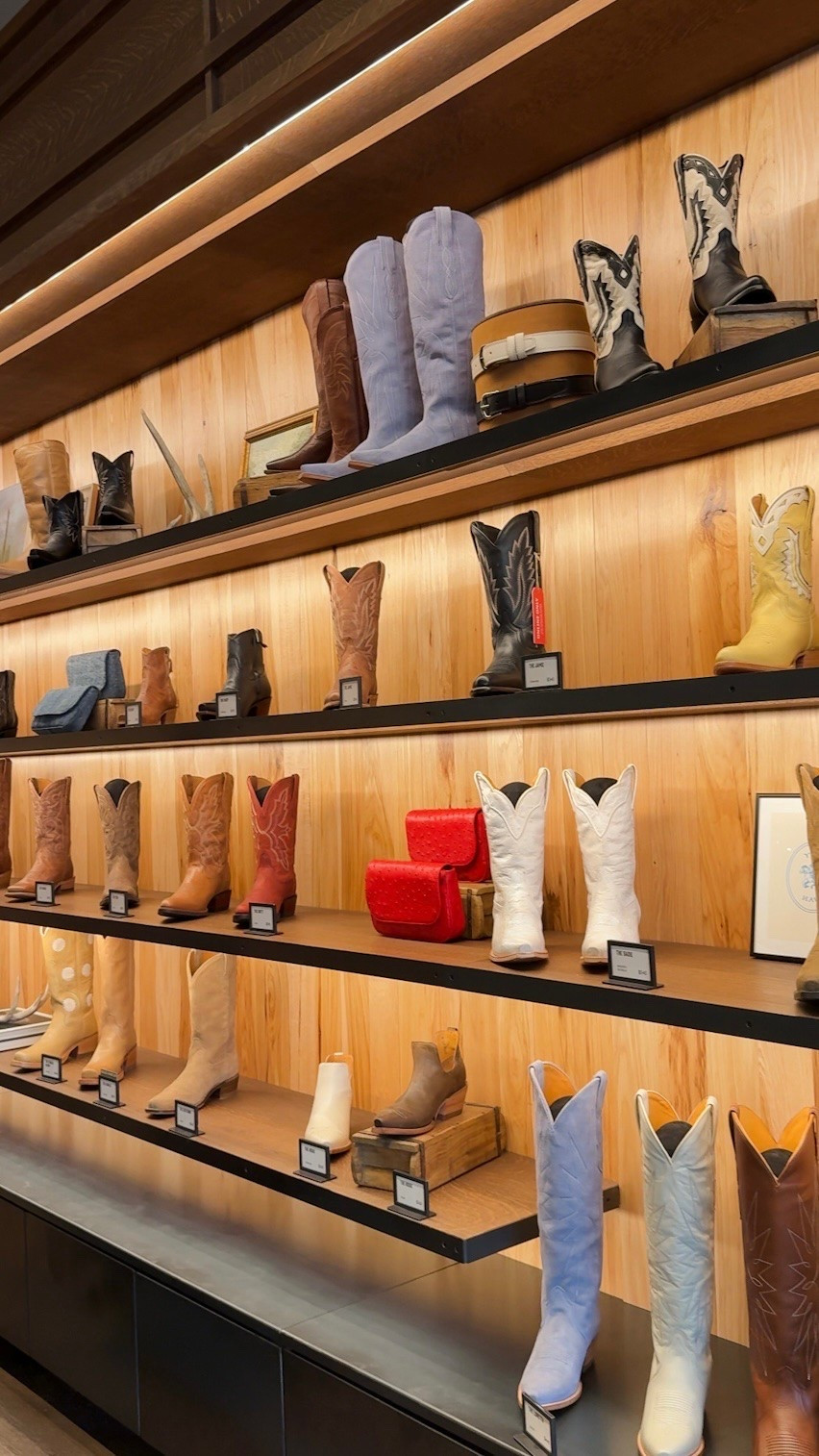 Tecovas | cowboy boots | western wear

#LTKootd