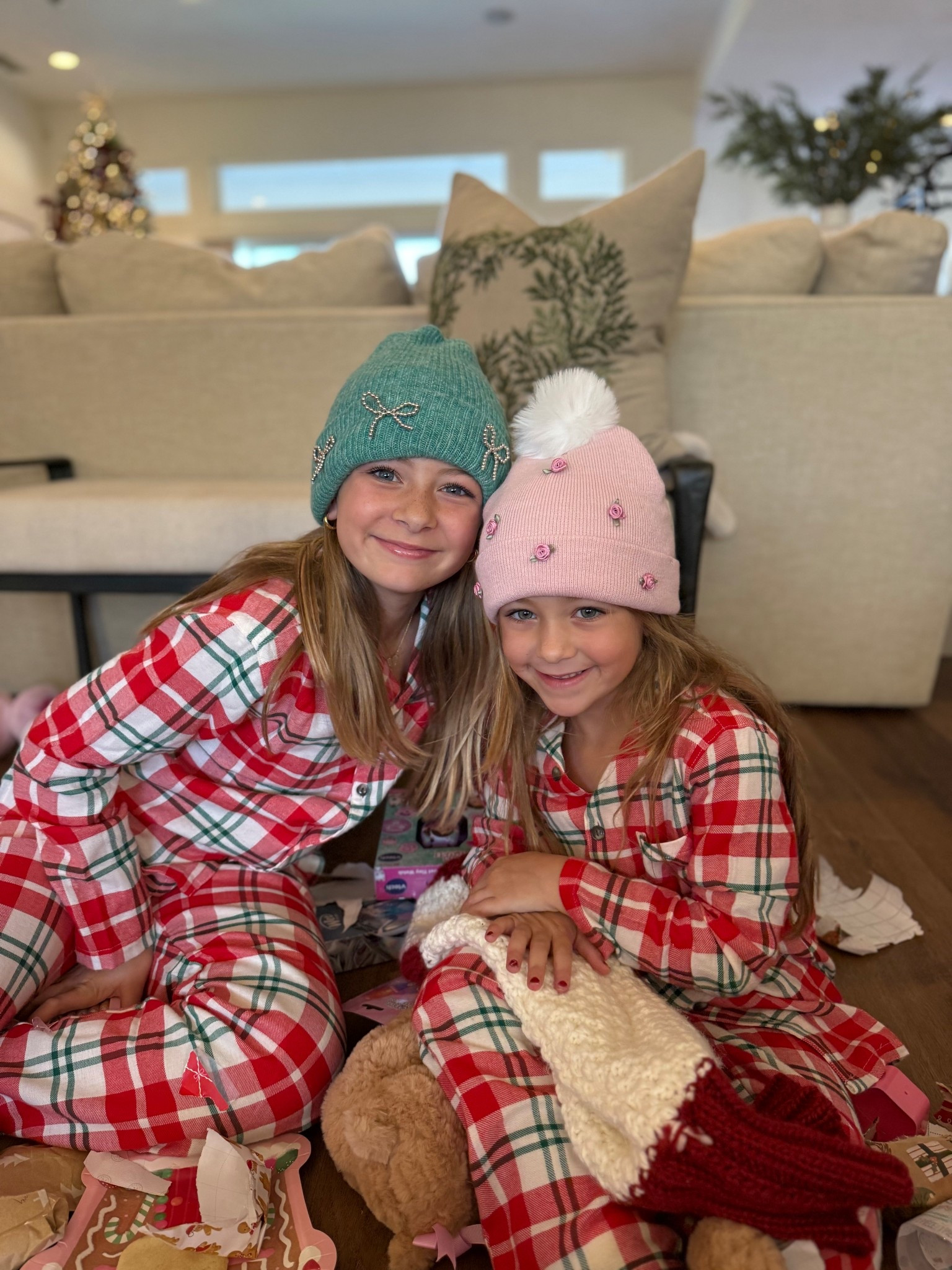 The cutest beanies! Come with gloves too! 

#LTKKids #LTKSeasonal #LTKmomlife