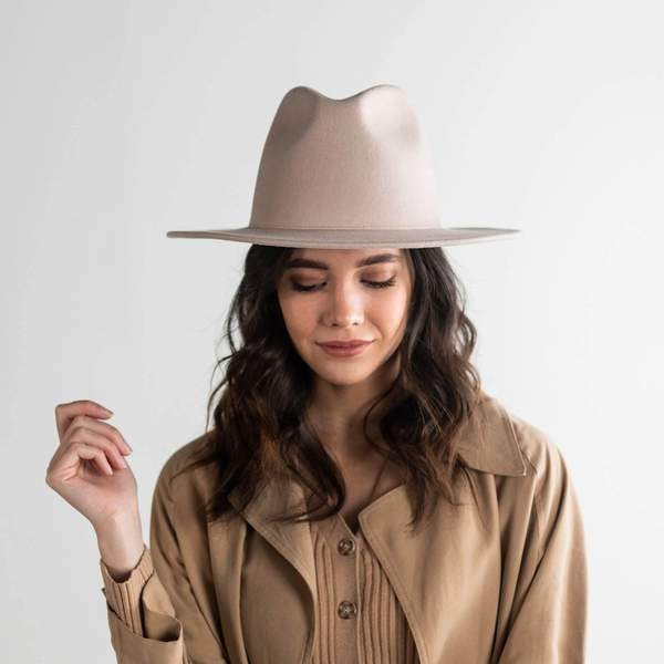 Wes Fedora - Ivory | Gigi Pip
