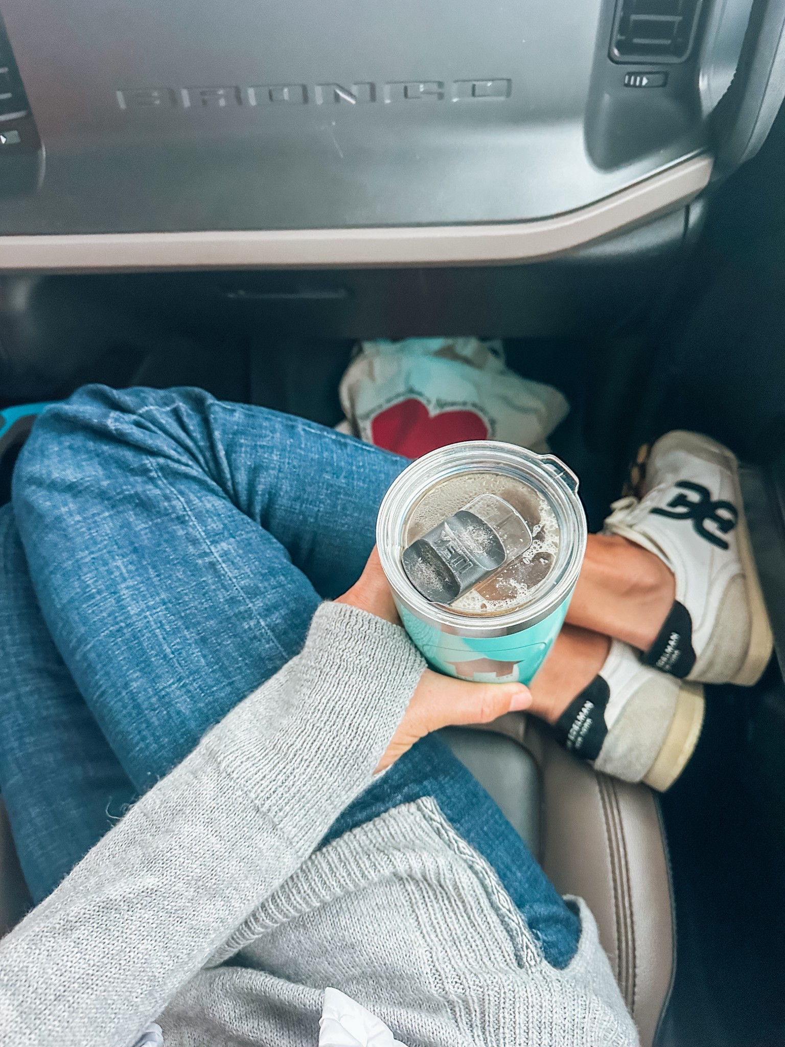 Casual elevated winter outfit, mom edition ❄️

One of my favorite winter uniform moments: designer-vibe tennis shoes with all-day comfort, dark wash ankle jeans, and the coziest alpaca wool hoodie sweater (soft, warm, not itchy & yes, thumbholes for the win 🙌. Unfortunately can’t link this exact one but it’s from PAKA). Add my Yeti tumbler to keep coffee hot until noon & my Sézane gift-with-purchase tote (my go-to bag for all the kids’ sporting events). Proof that effortless mom style can still feel pulled together.


#LTKdayinmylife #LTKmomlife #LTKOver40