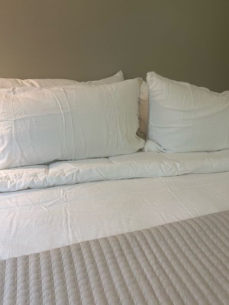 cozy bedding ☁️☁️

added similar styles also on sale!!

#LTKsalealert #LTKhome #LTKstyletip